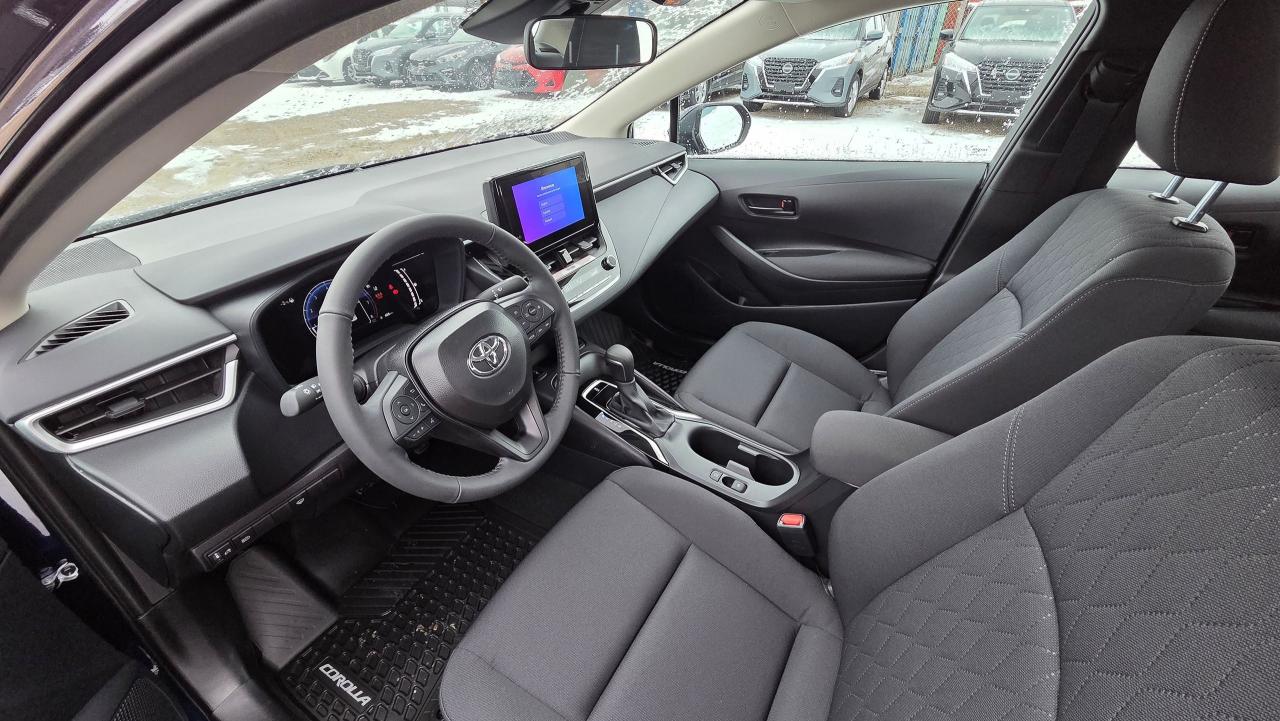 2026 Toyota Corolla LE Photo