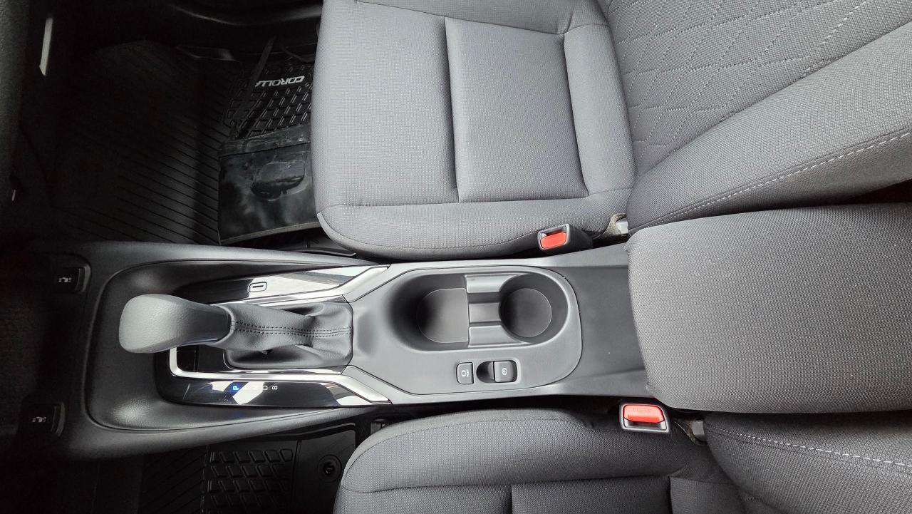 2026 Toyota Corolla LE Photo