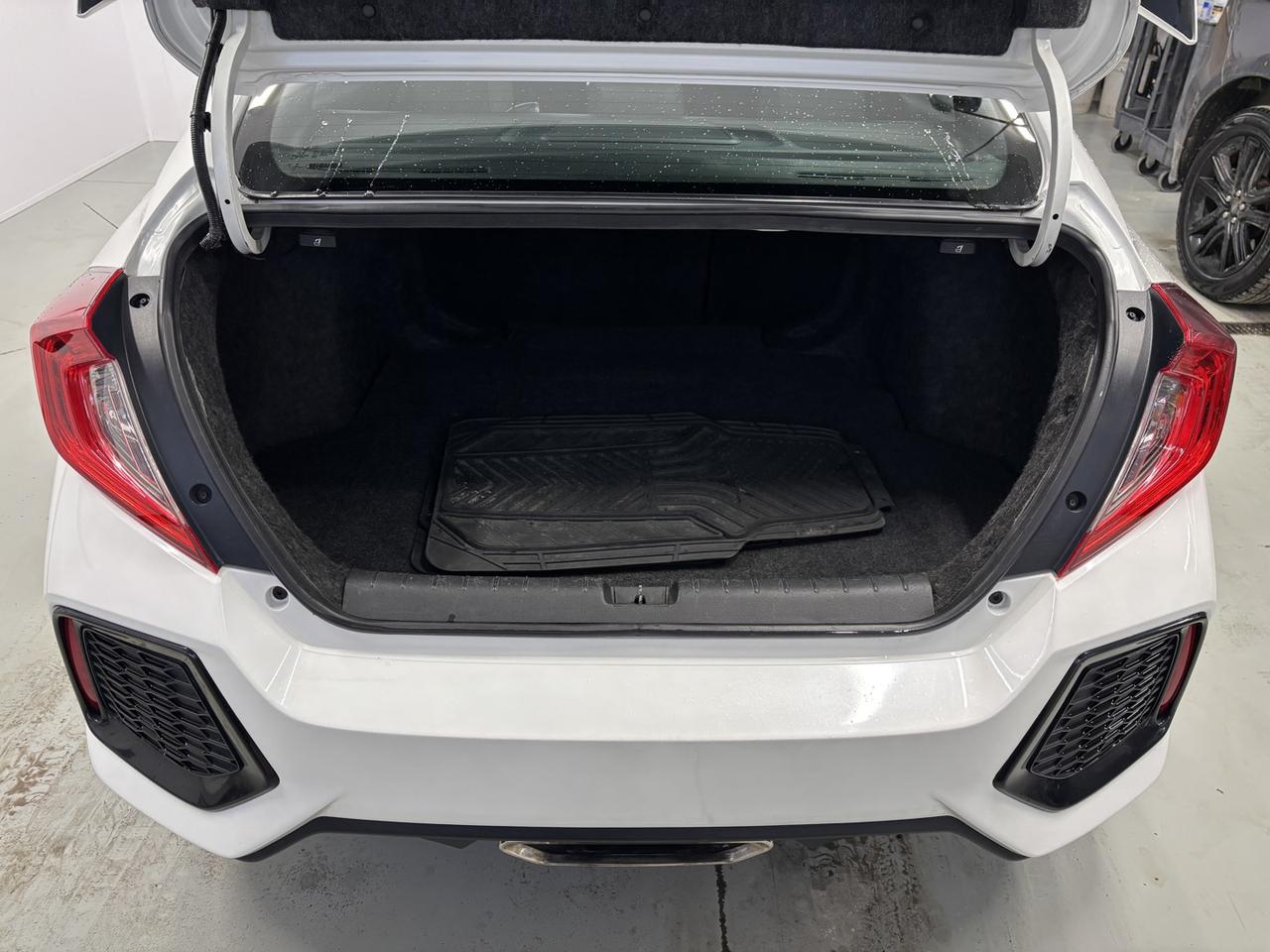 2017 Honda Civic SI Photo