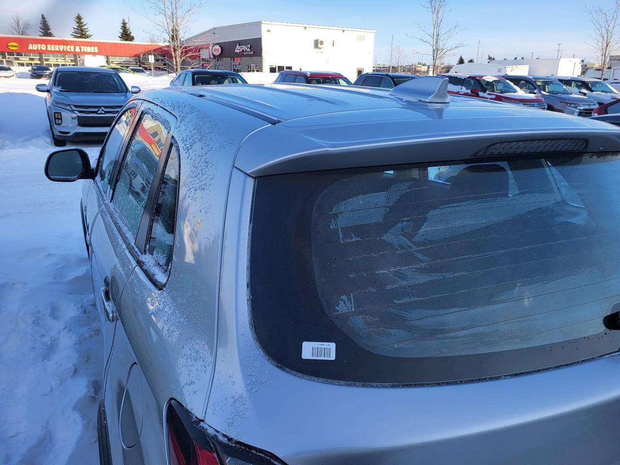 2024 Mitsubishi RVR ES FWD Photo