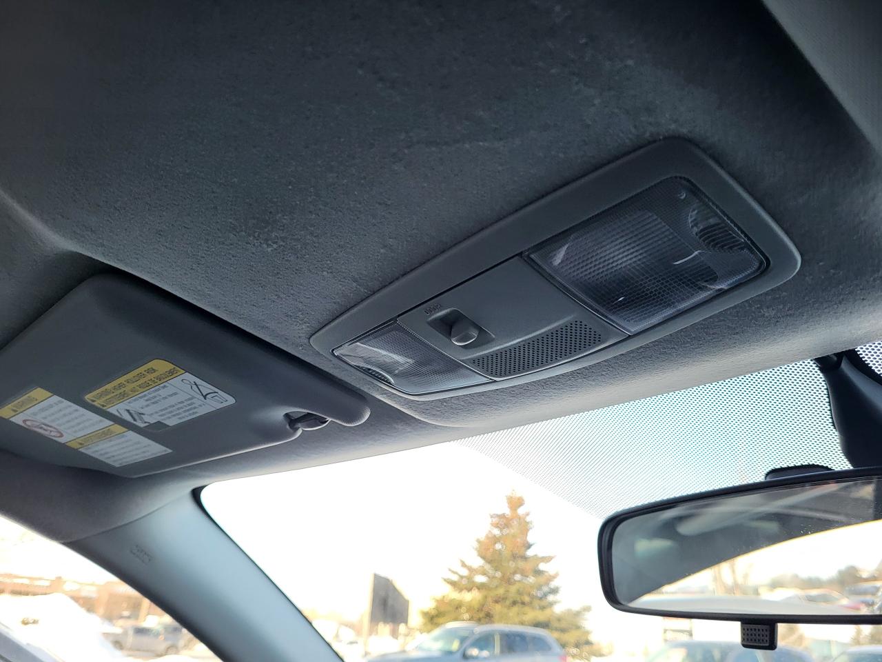 2024 Mitsubishi RVR ES FWD Photo