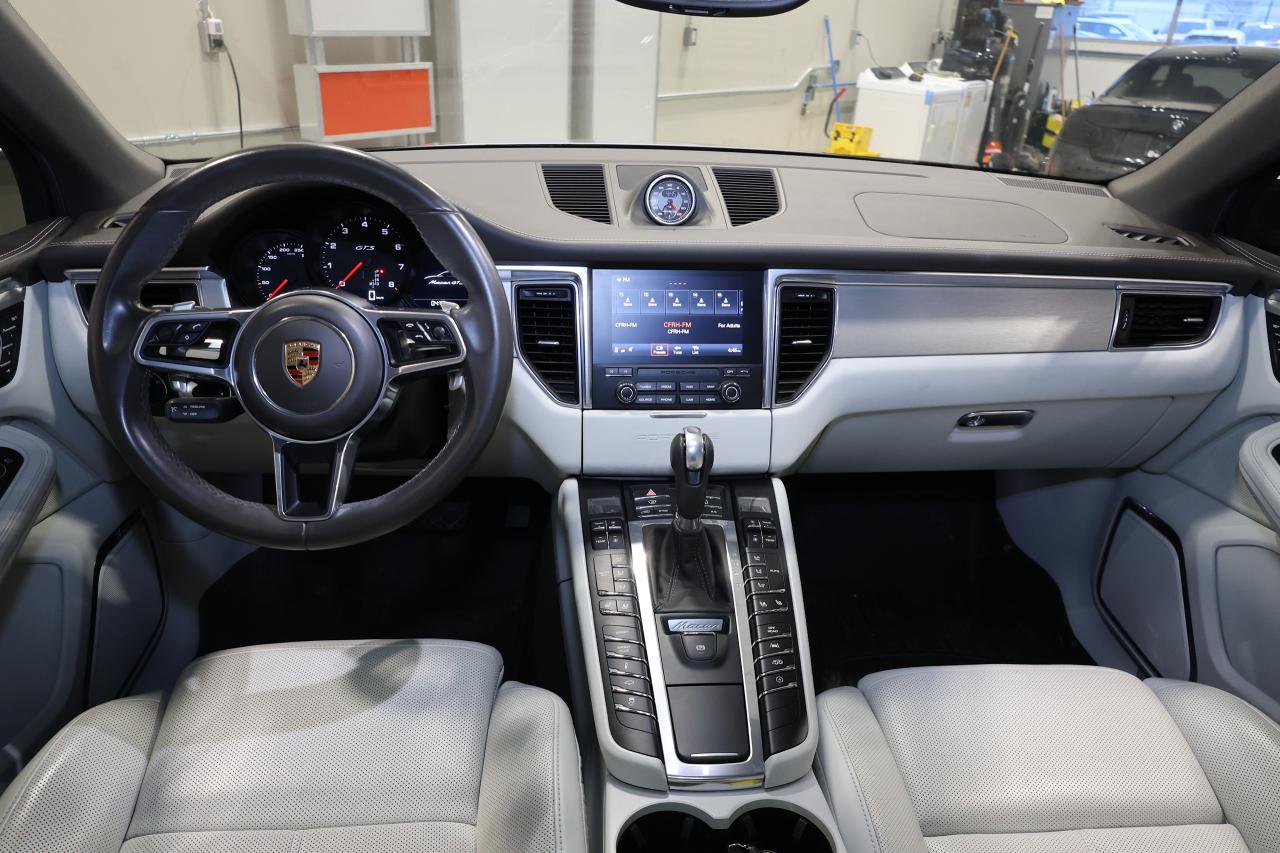 2018 Porsche Macan GTS - BURMESTER|LANEKEEP|BLINDSPOT|SPORT.EXHAUST Photo