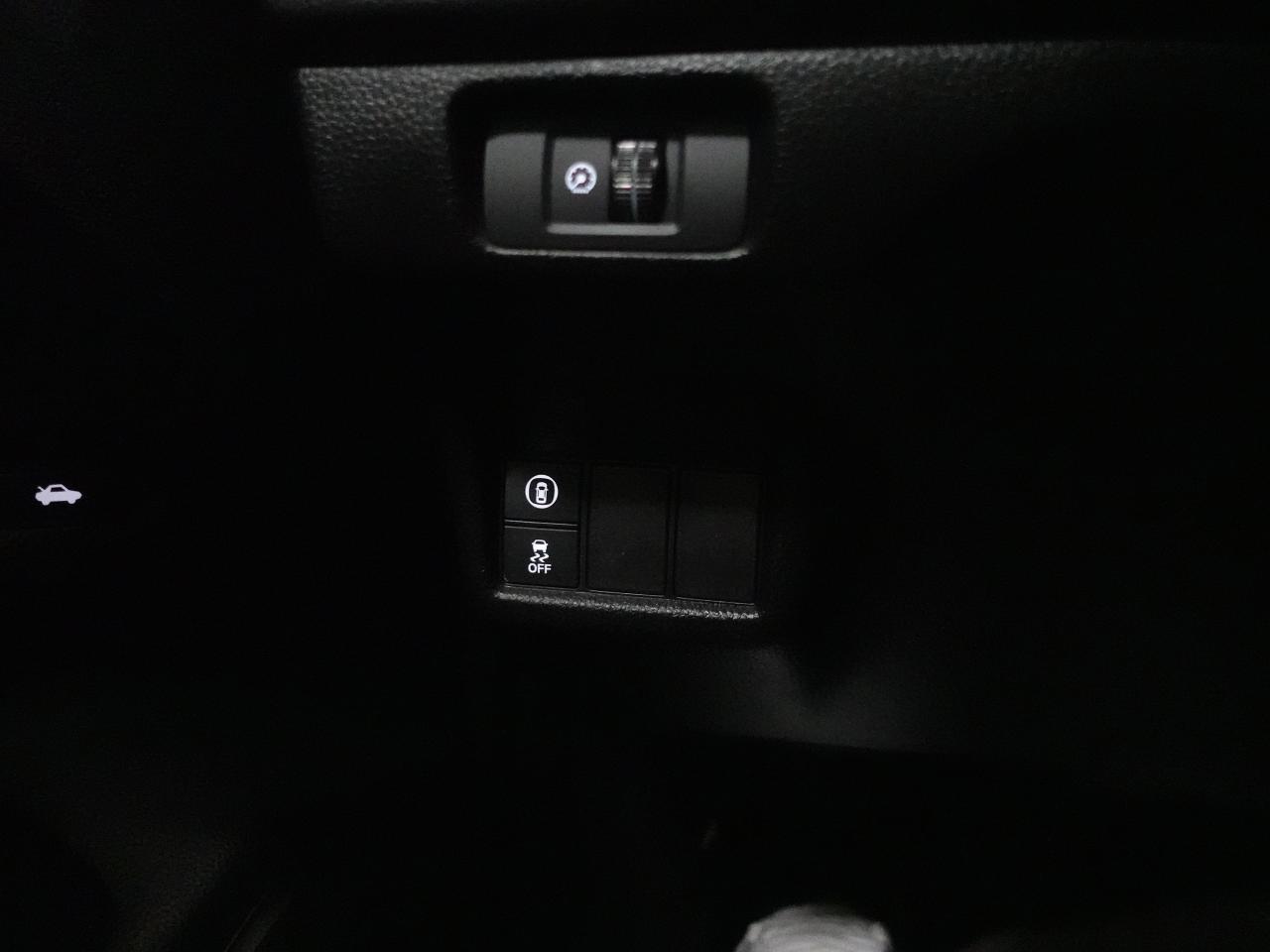 2022 Honda Civic SPORT | Sunroof | LaneWatch | ACC | CarPlay Photo