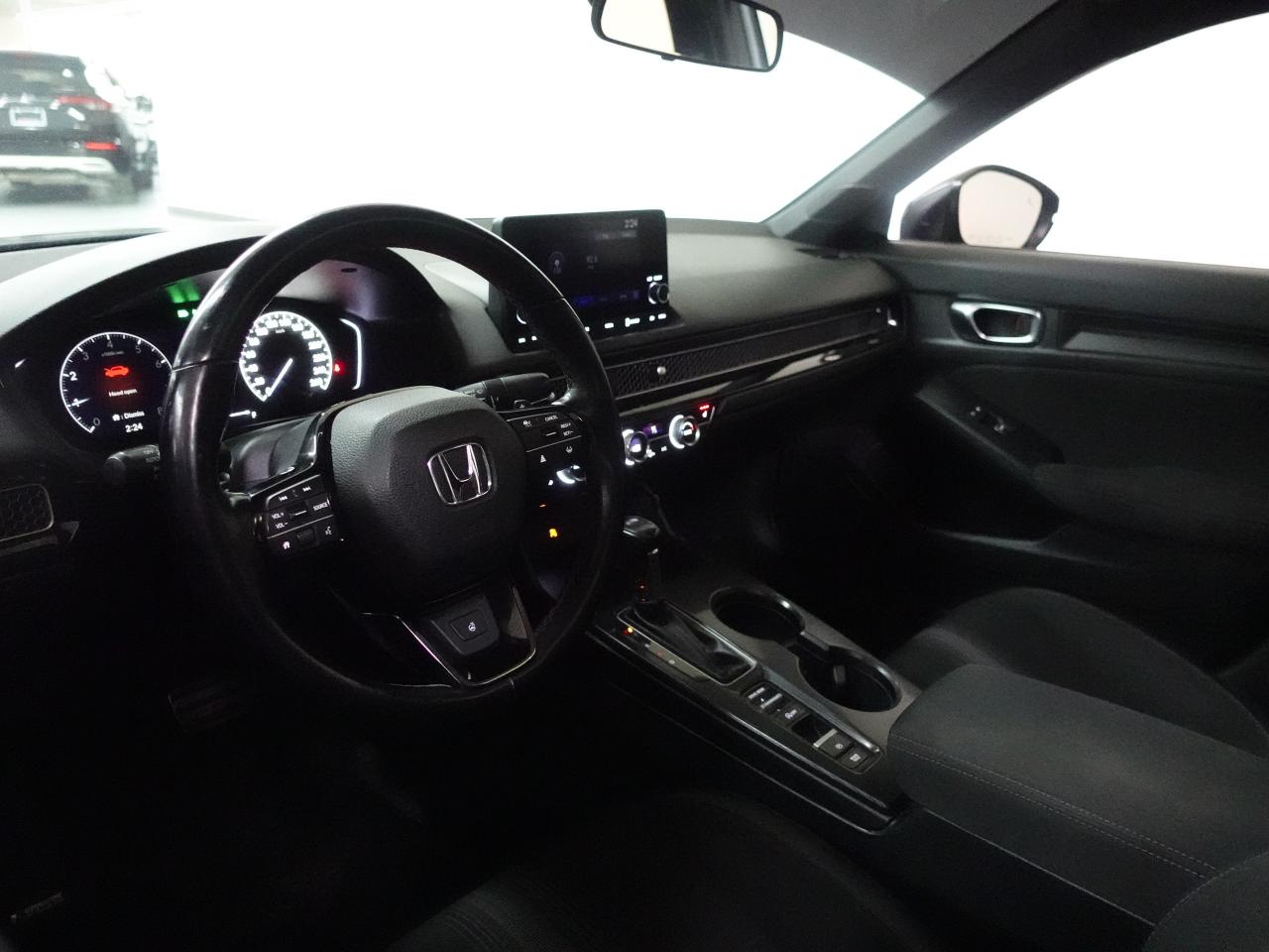 2022 Honda Civic SPORT | Sunroof | LaneWatch | ACC | CarPlay Photo