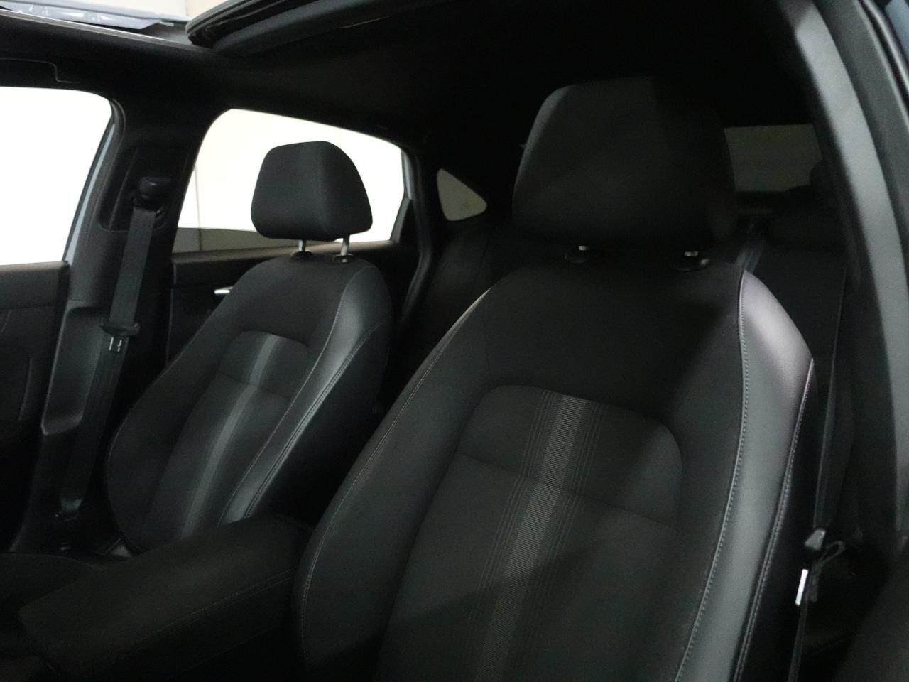 2022 Honda Civic SPORT | Sunroof | LaneWatch | ACC | CarPlay Photo