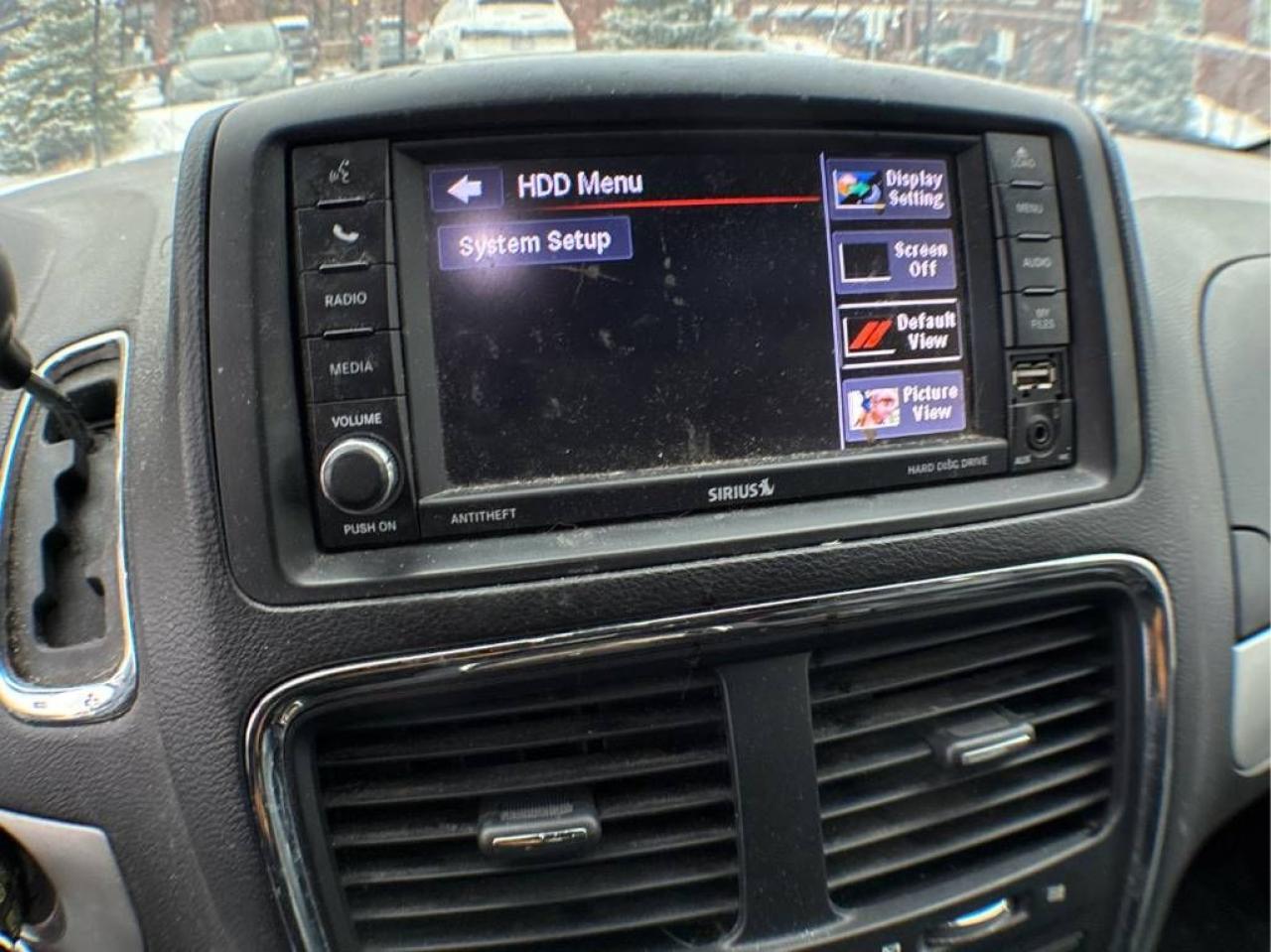 2019 Dodge Grand Caravan GT - LEATHER, POWER DOORS, NAV, HEATED SEATS! Photo18