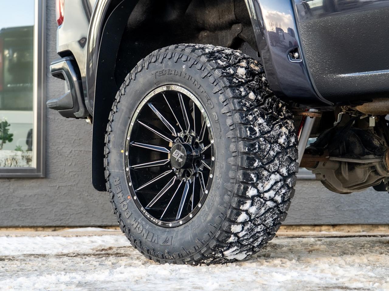 2024 Chevrolet Silverado 1500 Custom Trail Boss LIFTED/RIMS/TIRES Photo3