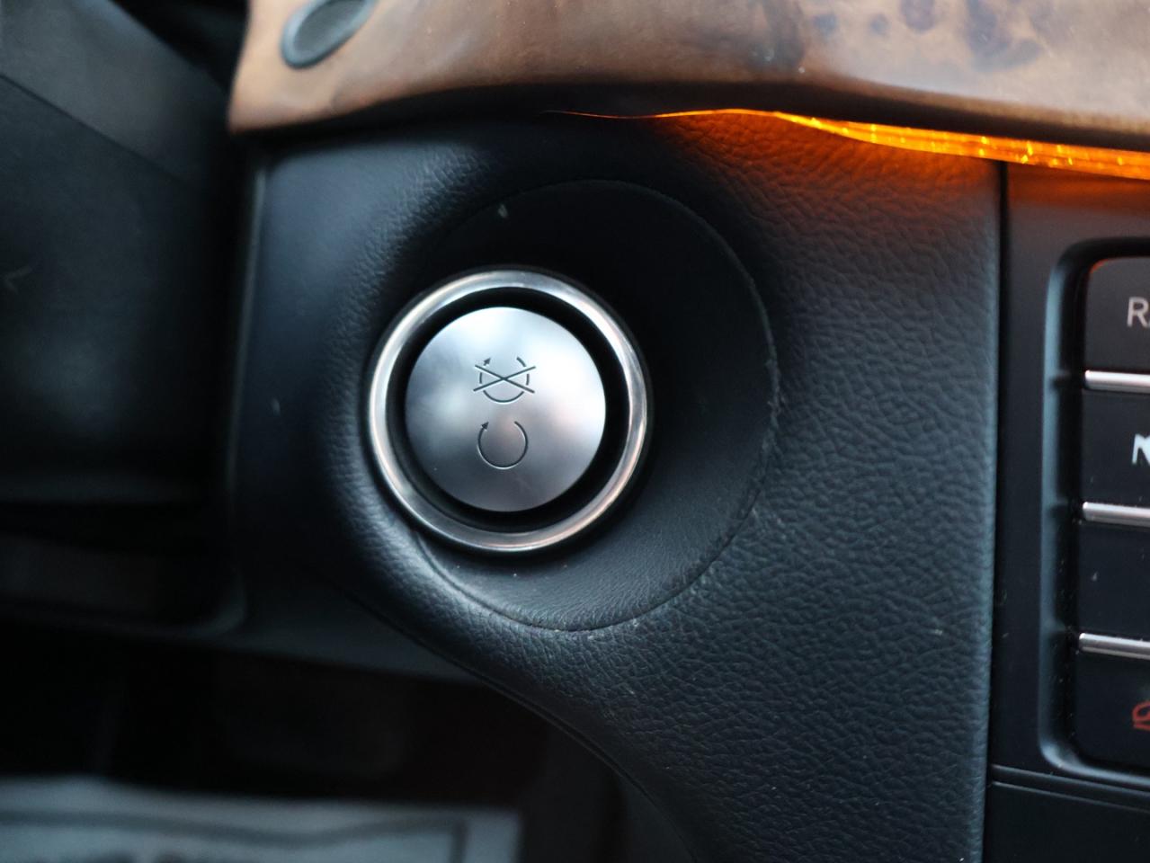 2015 Mercedes-Benz CLS-Class CLS400 4MATIC CERTIFIED CAMERA NAV BLUETOOTH LEATHER HEATED SEATS SUNROOF CRUISE ALLOYS Photo