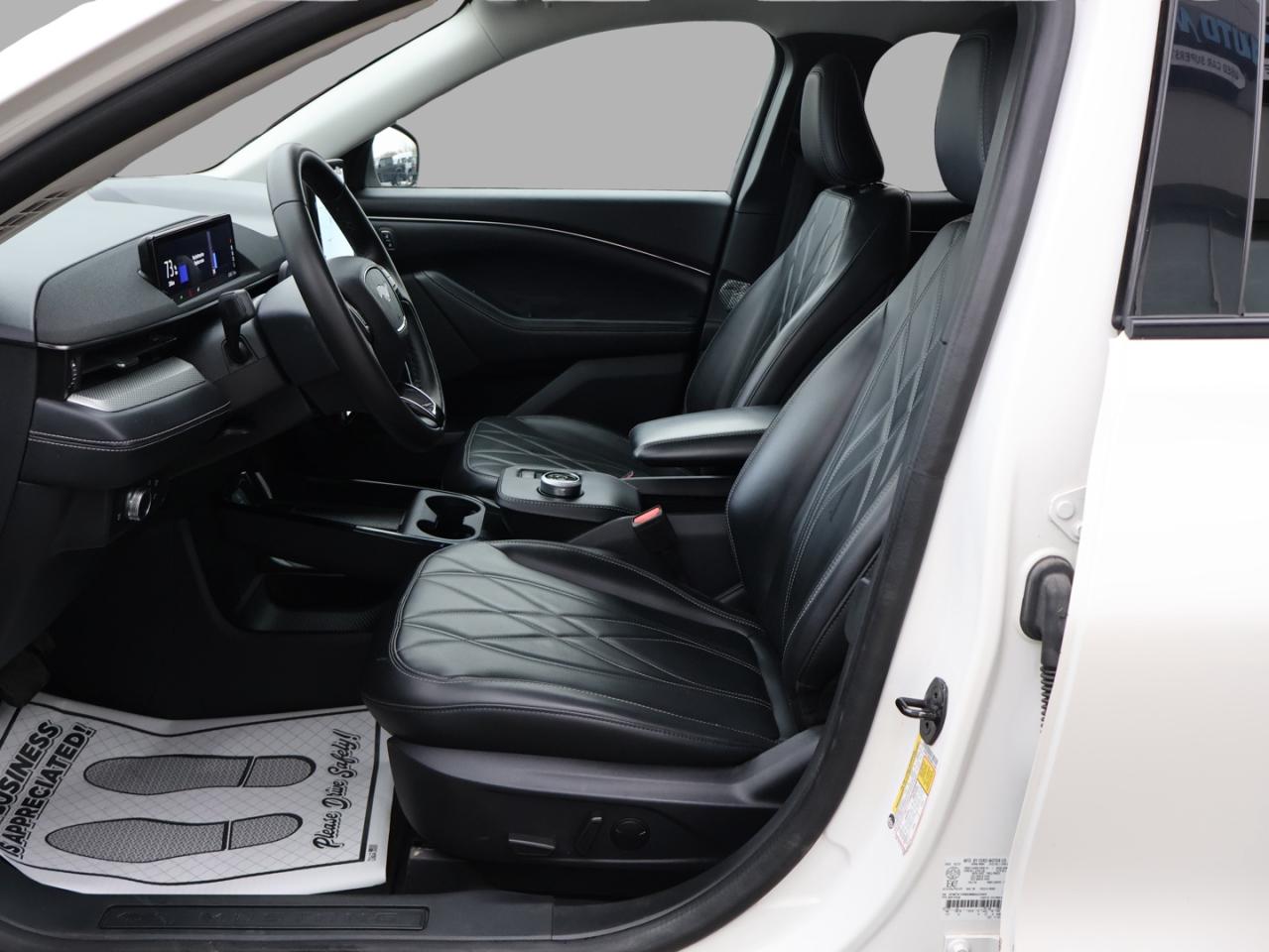 2021 Ford Mustang Mach-E SELECT CERTIFIED *ACCIDENT FREE*FORD MAINTAIN* CAMERA NAV BLUETOOTH LEATHER HEATED SEATS CRUISE ALLOYS Photo