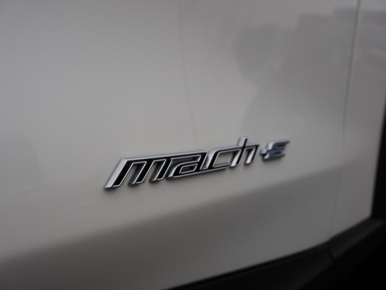 2021 Ford Mustang Mach-E SELECT CERTIFIED *ACCIDENT FREE*FORD MAINTAIN* CAMERA NAV BLUETOOTH LEATHER HEATED SEATS CRUISE ALLOYS Photo