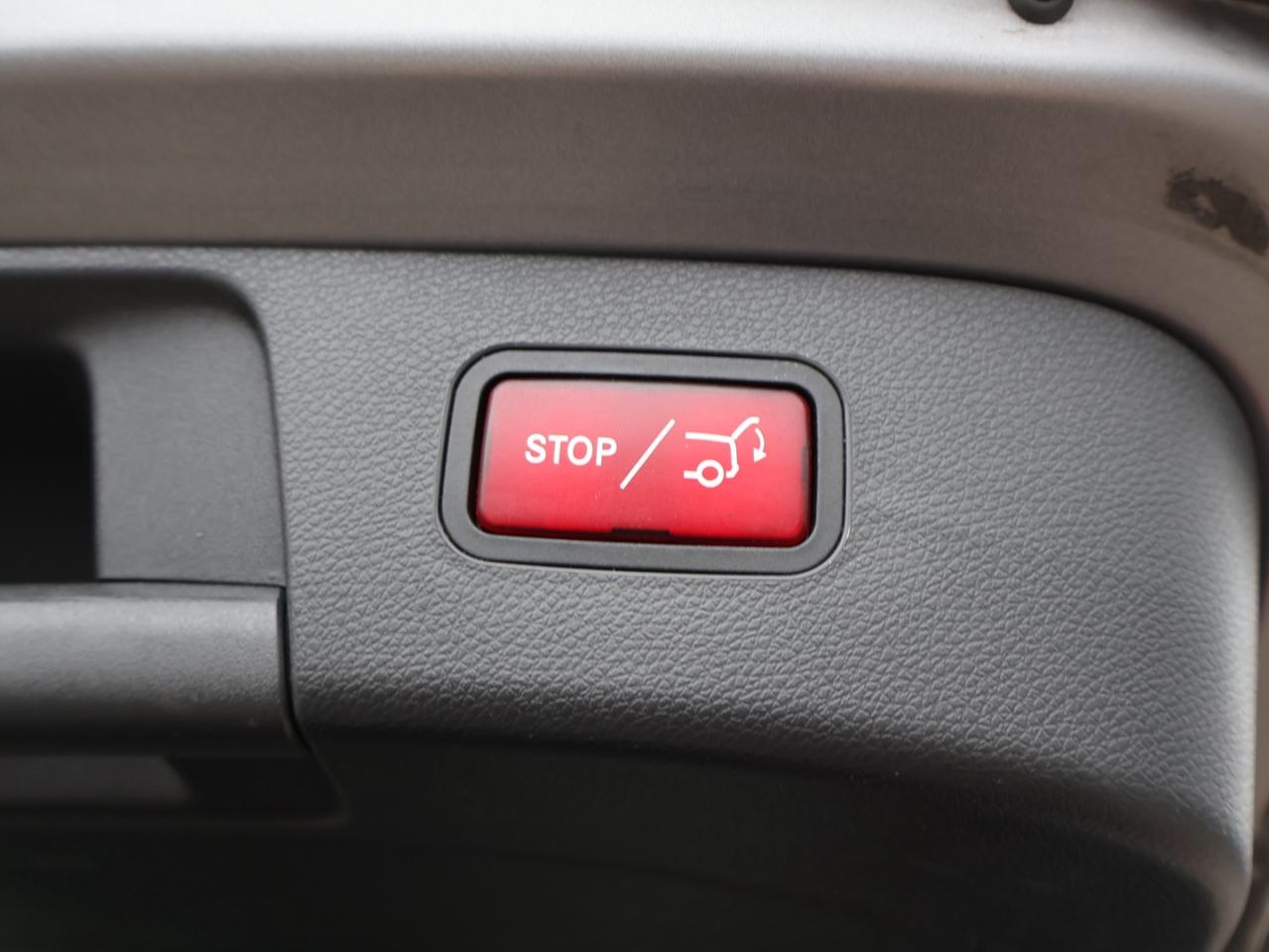 2017 Mercedes-Benz GLA GLA45 AMG AWD CERTIFIED *M.B MAINTAIN* CAMERA NAV BLUETOOTH LEATHER HEATED SEATS SUNROOF CRUISE ALLOYS Photo