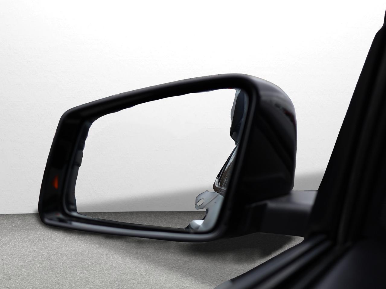 2017 Mercedes-Benz GLA GLA45 AMG AWD CERTIFIED *M.B MAINTAIN* CAMERA NAV BLUETOOTH LEATHER HEATED SEATS SUNROOF CRUISE ALLOYS Photo