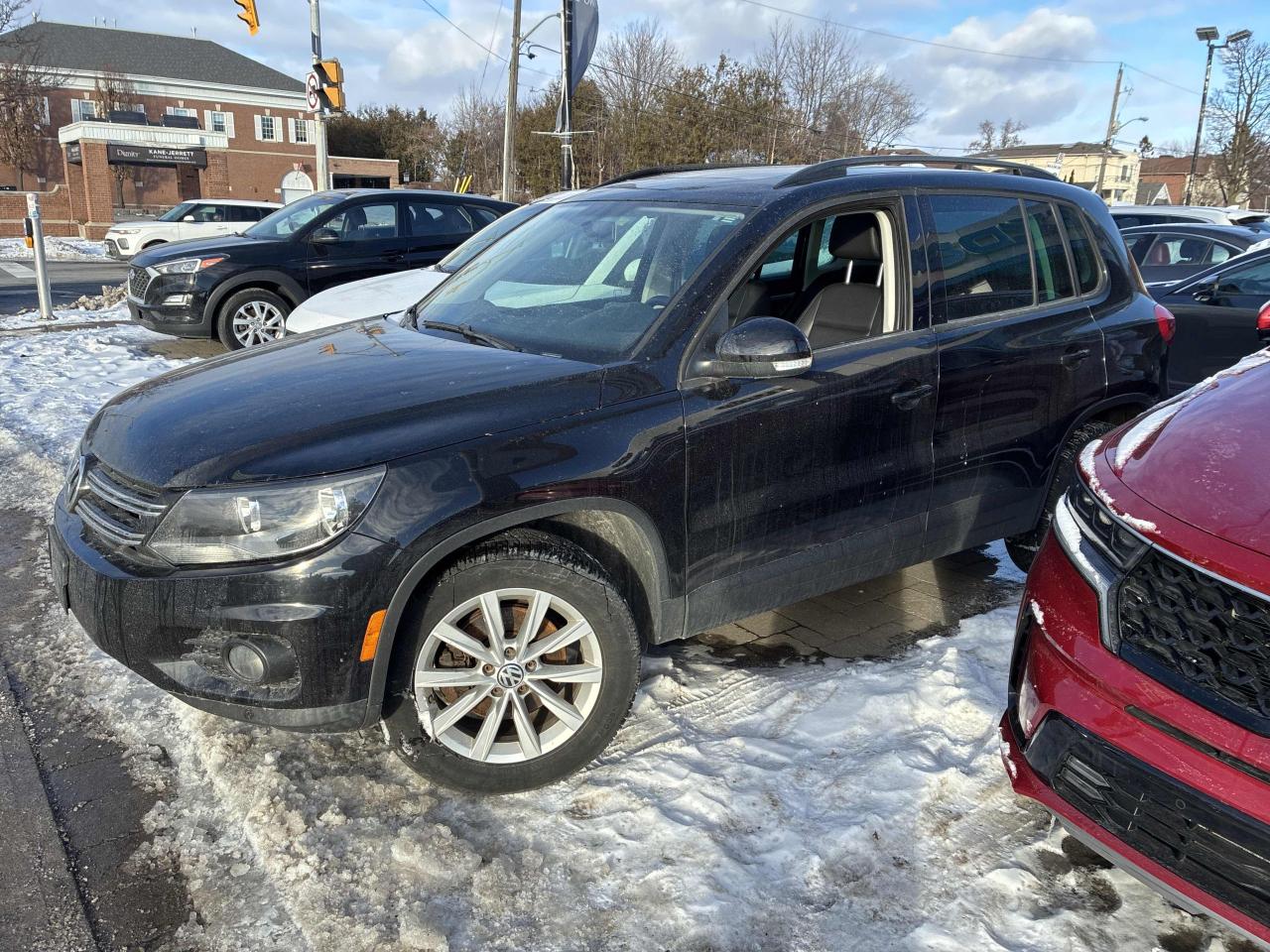 2015 Volkswagen Tiguan Special Edition! ONE OWNER, DEALER-MAINTAINED! Photo3