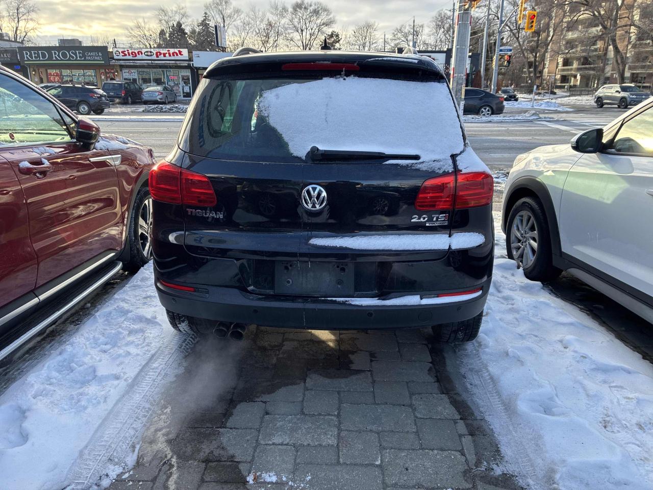 2015 Volkswagen Tiguan Special Edition! ONE OWNER, DEALER-MAINTAINED! Photo24