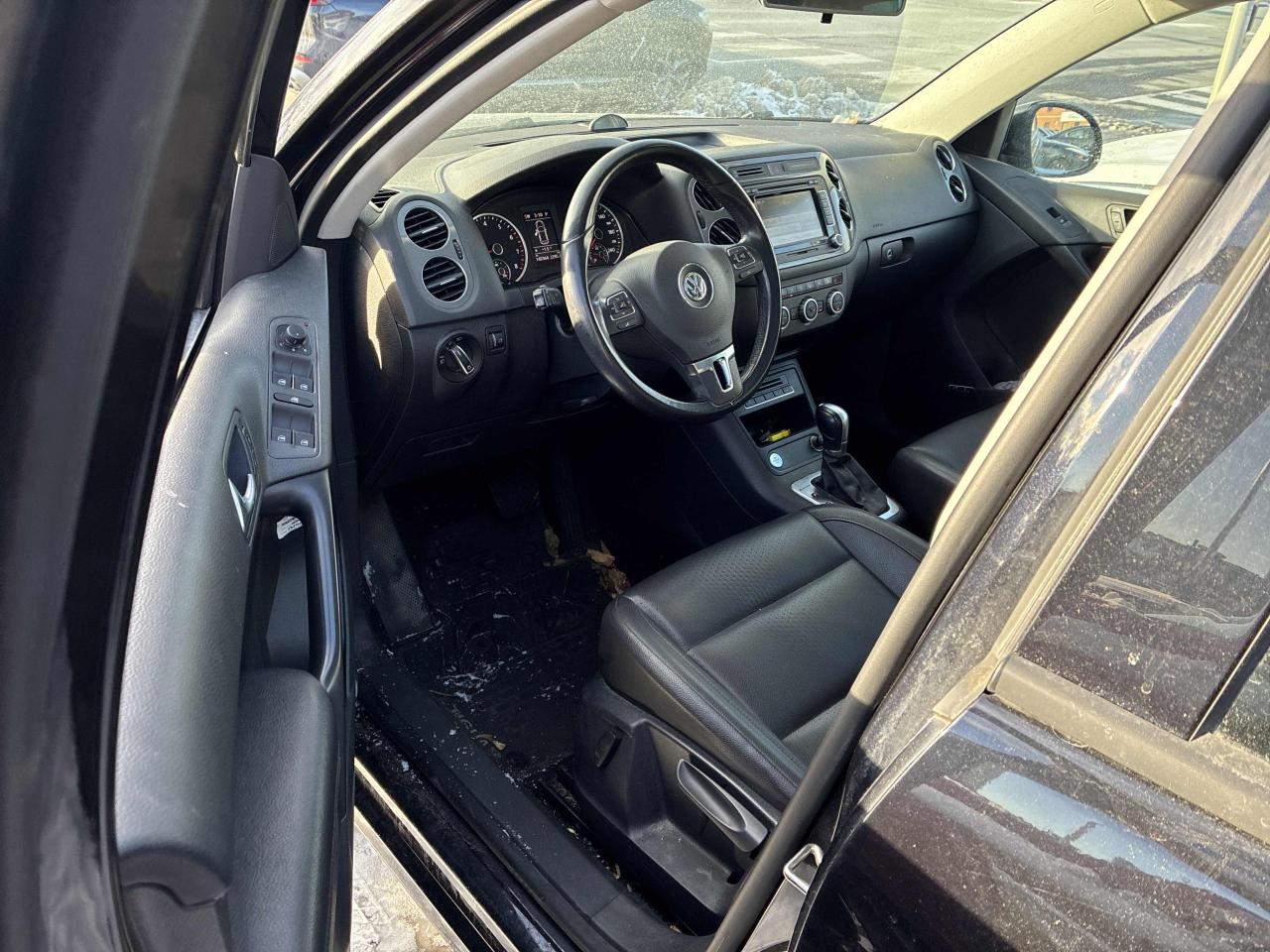 2015 Volkswagen Tiguan Special Edition! ONE OWNER, DEALER-MAINTAINED! Photo25