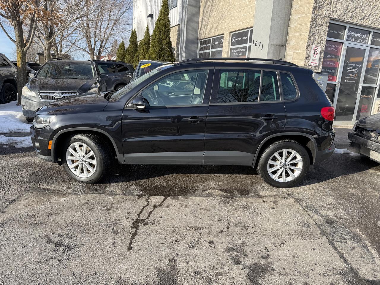 2015 Volkswagen Tiguan Special Edition! ONE OWNER, DEALER-MAINTAINED! Photo4