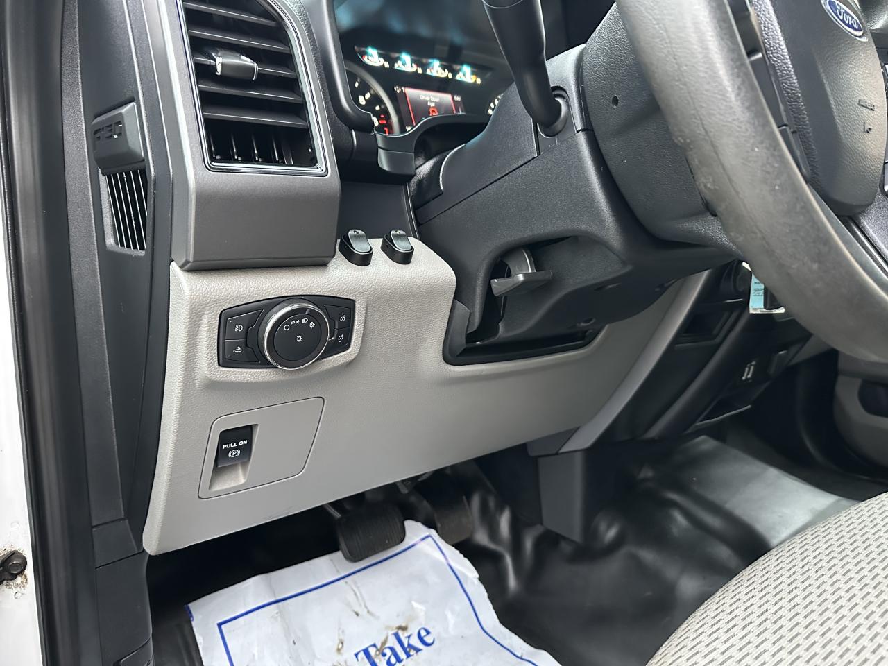 2019 Ford F-150 XLT Photo
