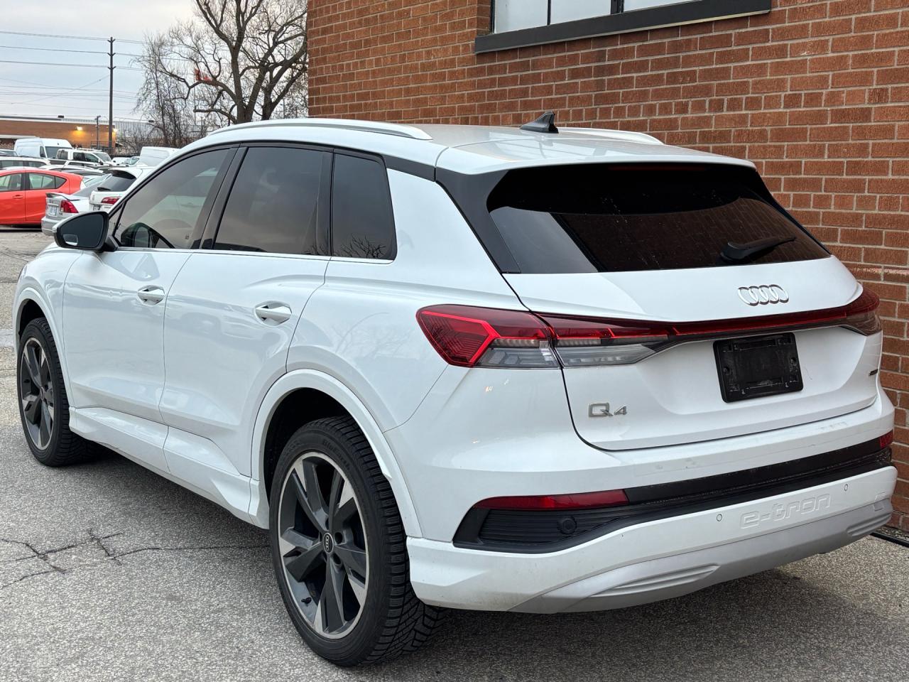 2023 Audi Q4 e-tron 50 quattro Photo