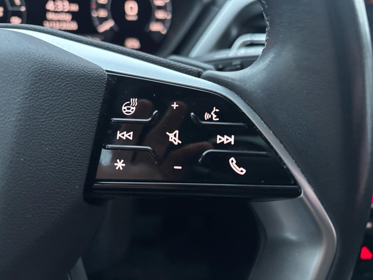 2023 Audi Q4 e-tron 50 quattro Photo