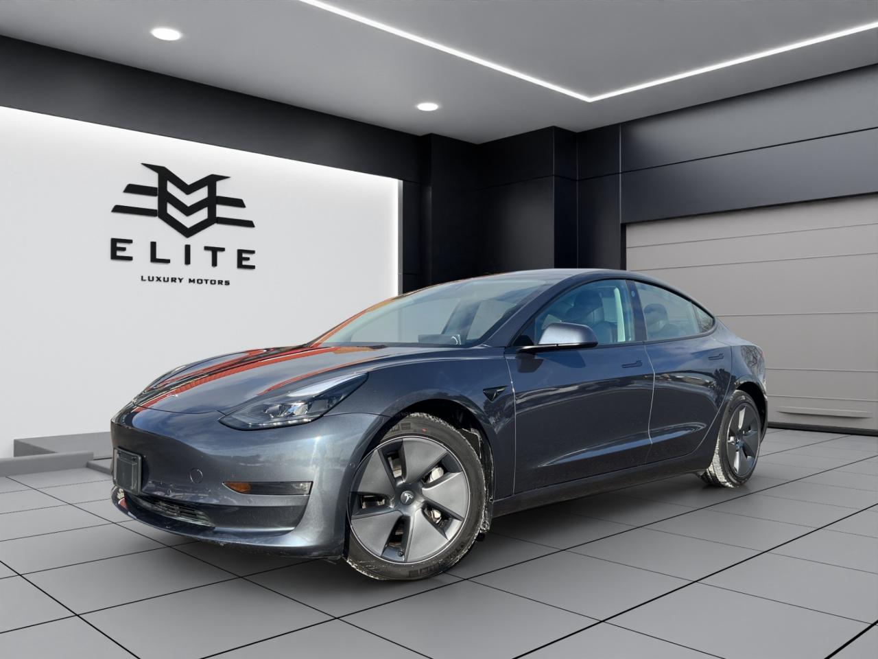 2022 Tesla Model 3 LONG RANGE ALL-WHEEL DRIVE - NAVI - 14,000KMS !!! Photo2