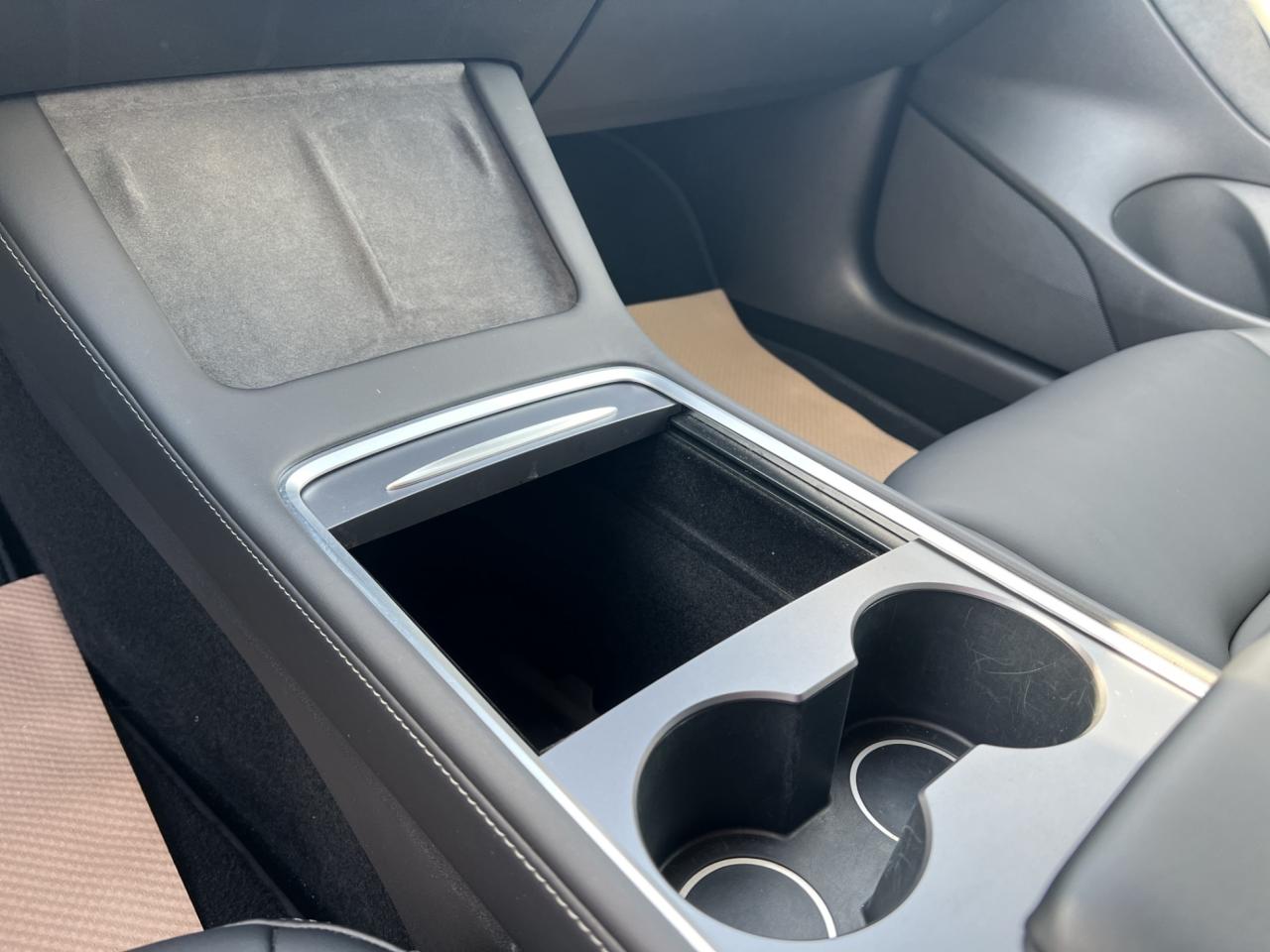 2022 Tesla Model 3 LONG RANGE ALL-WHEEL DRIVE - NAVI - 14,000KMS !!! Photo