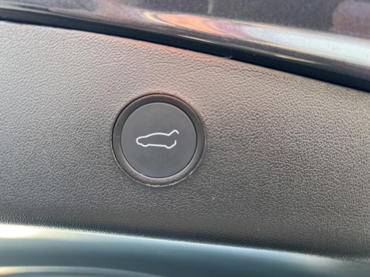 2022 Tesla Model 3 LONG RANGE ALL-WHEEL DRIVE - NAVI - 14,000KMS !!! Photo