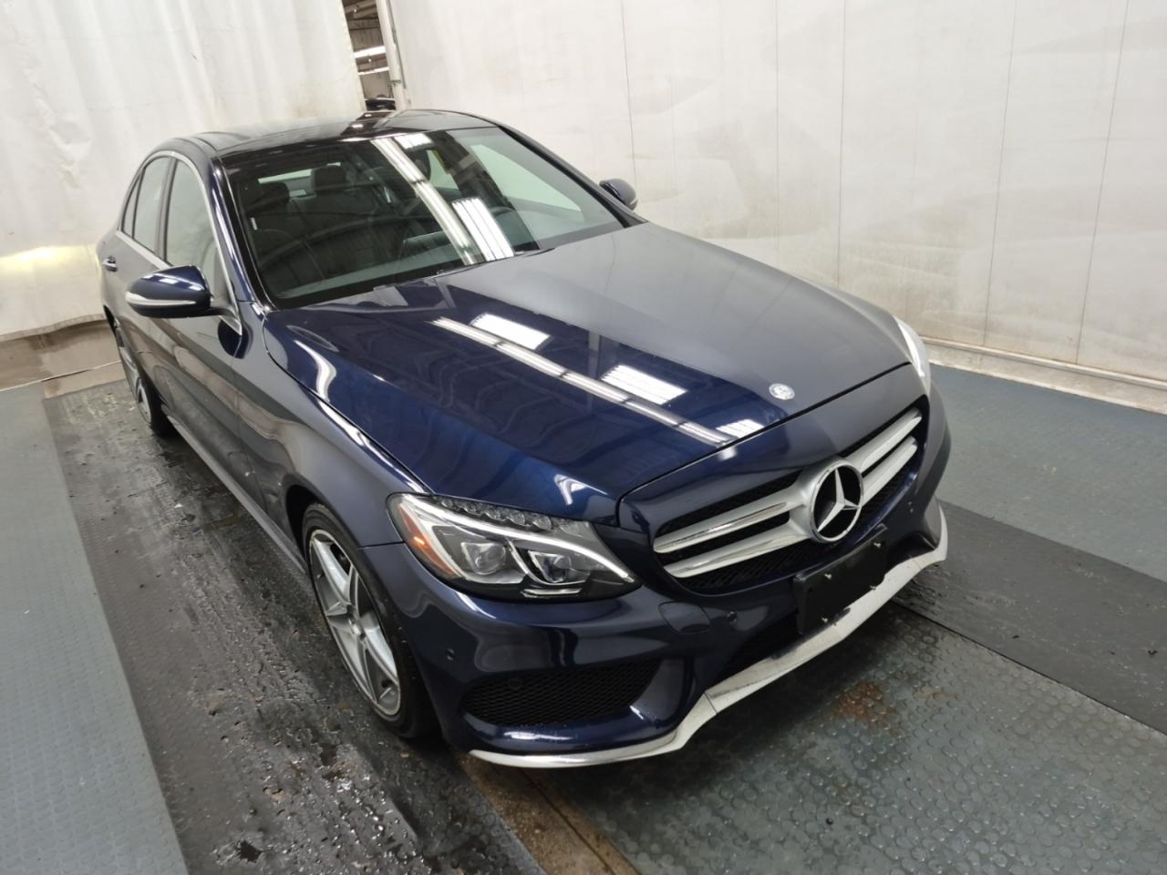 Used 2015 Mercedes-Benz C-Class C400 4MATIC - AMG PKG - SUNROOF - LEATHER !! for sale in Burlington, ON