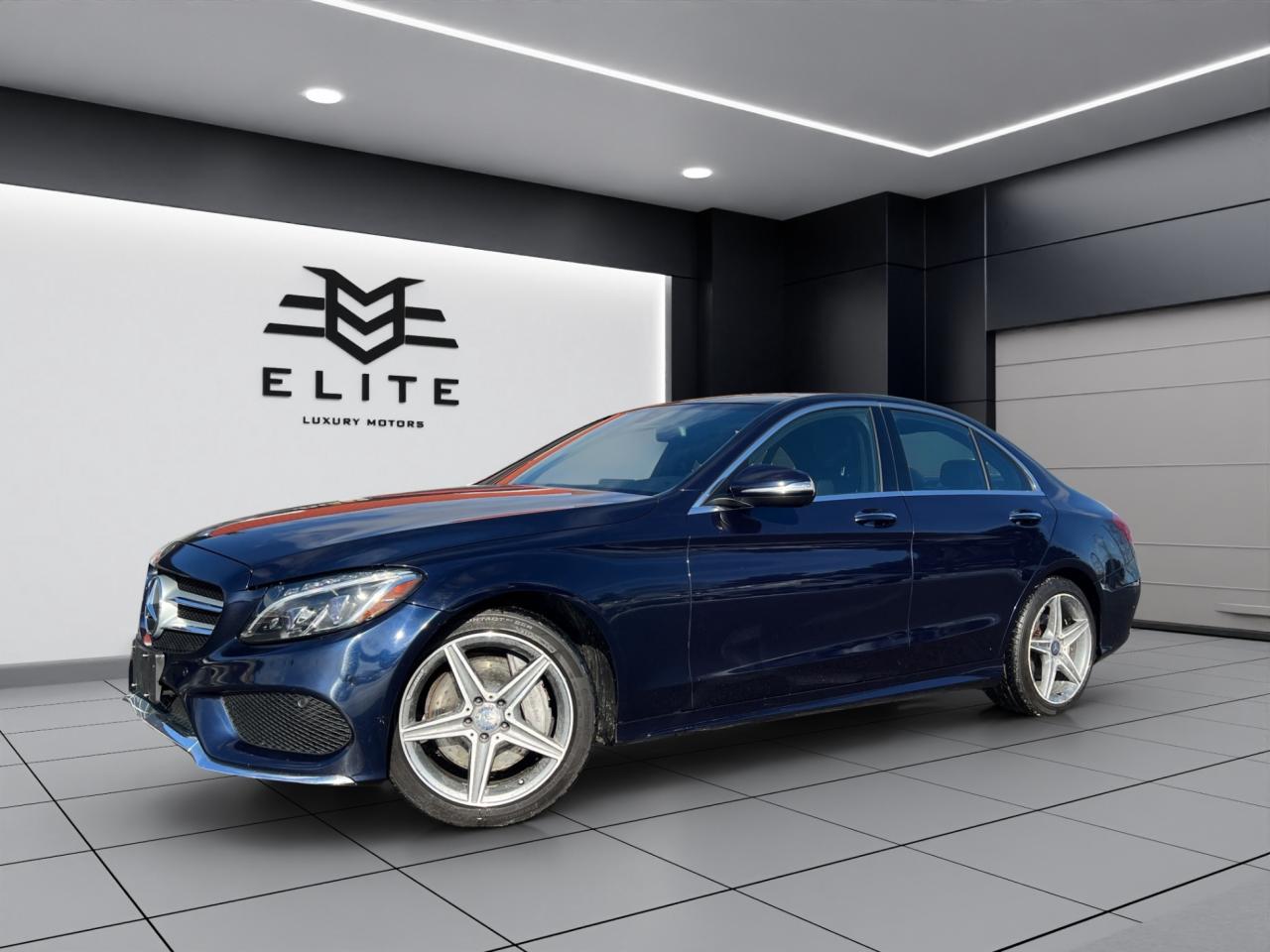 2015 Mercedes-Benz C-Class C400 4MATIC - AMG PKG - SUNROOF - LEATHER !! Photo