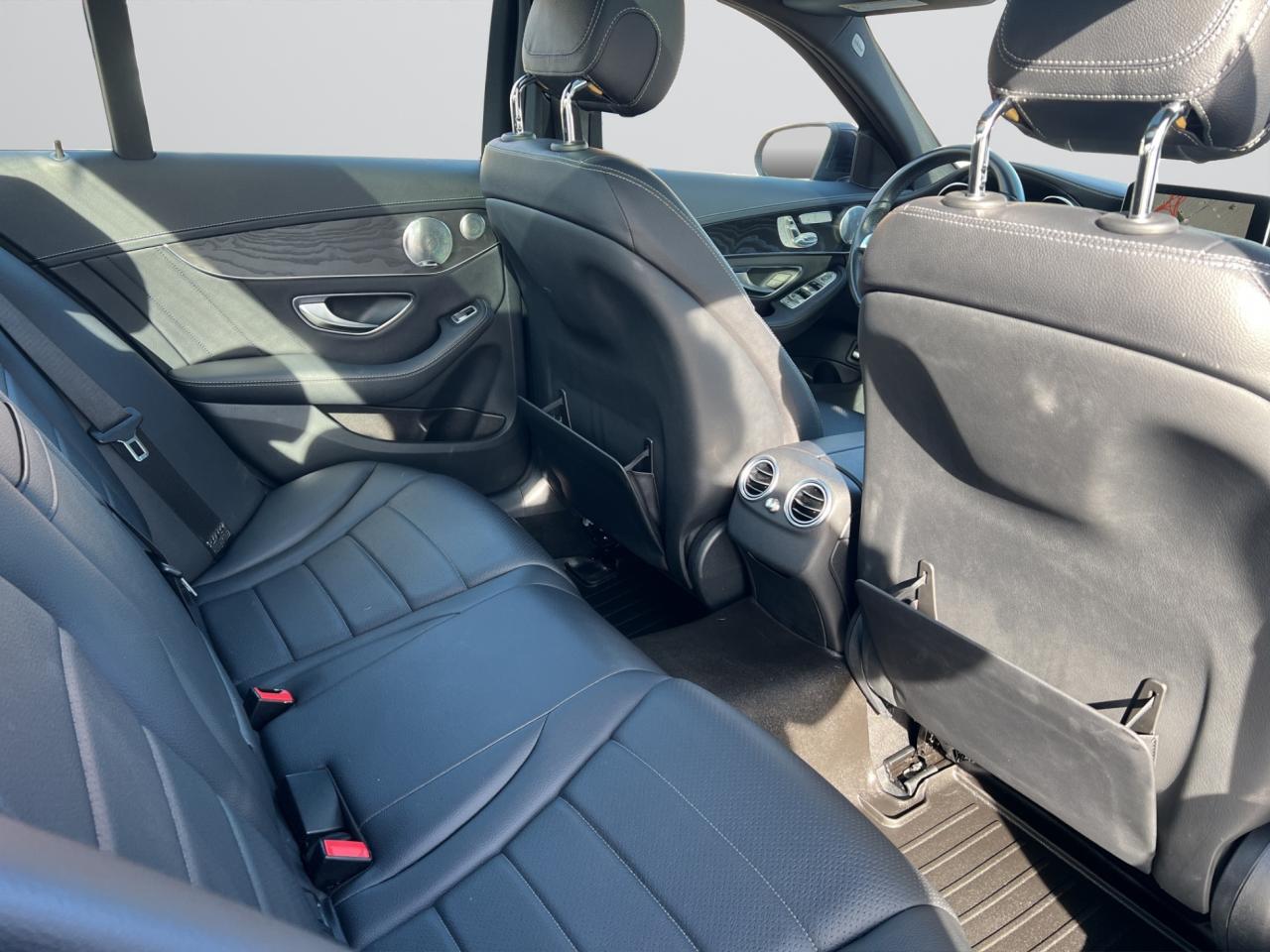 2015 Mercedes-Benz C-Class C400 4MATIC - AMG PKG - SUNROOF - LEATHER !! Photo