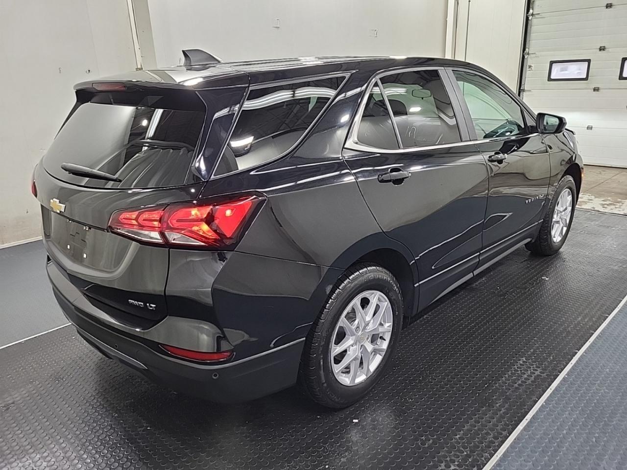 2023 Chevrolet Equinox LT AWD - Blind Spot Monitor - Reverse Camera !! Photo