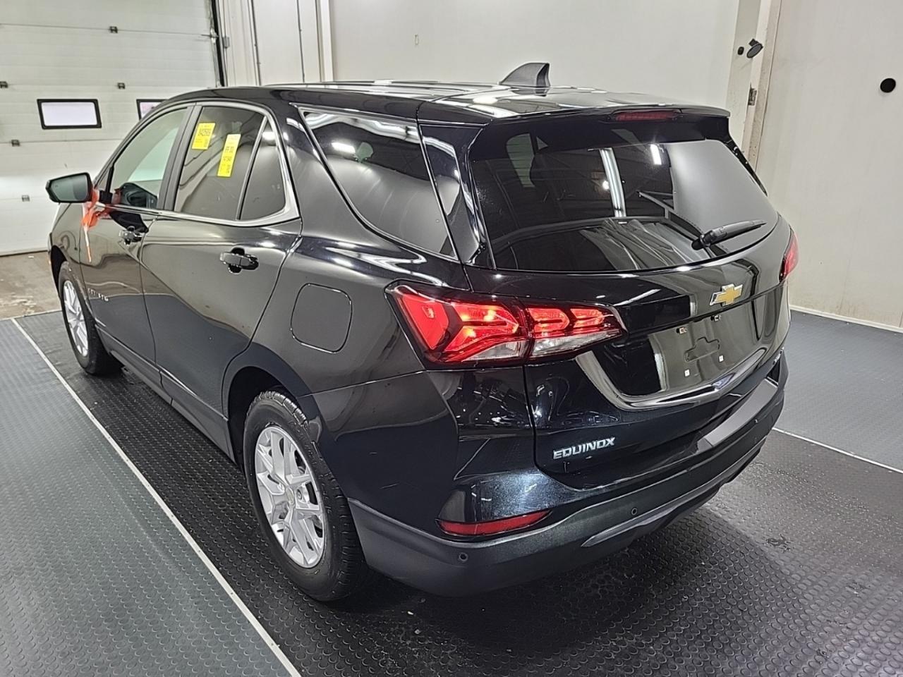 2023 Chevrolet Equinox LT AWD - Blind Spot Monitor - Reverse Camera !! Photo