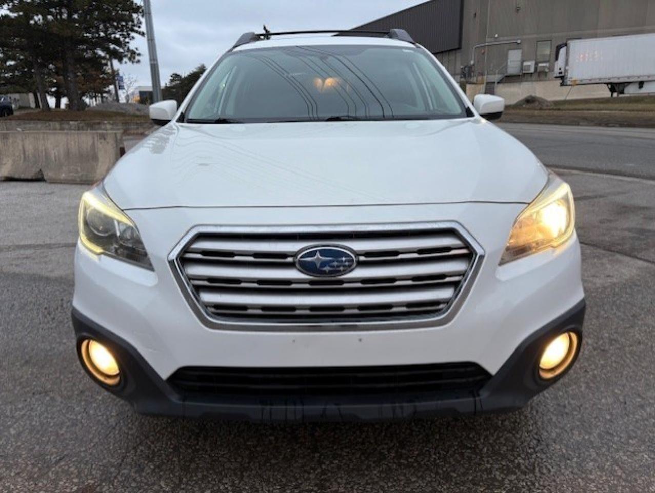 2015 Subaru Outback 2.5i **BACK UP CAMERA-BLUETOOTH-2 SETS OF TIRES** Photo