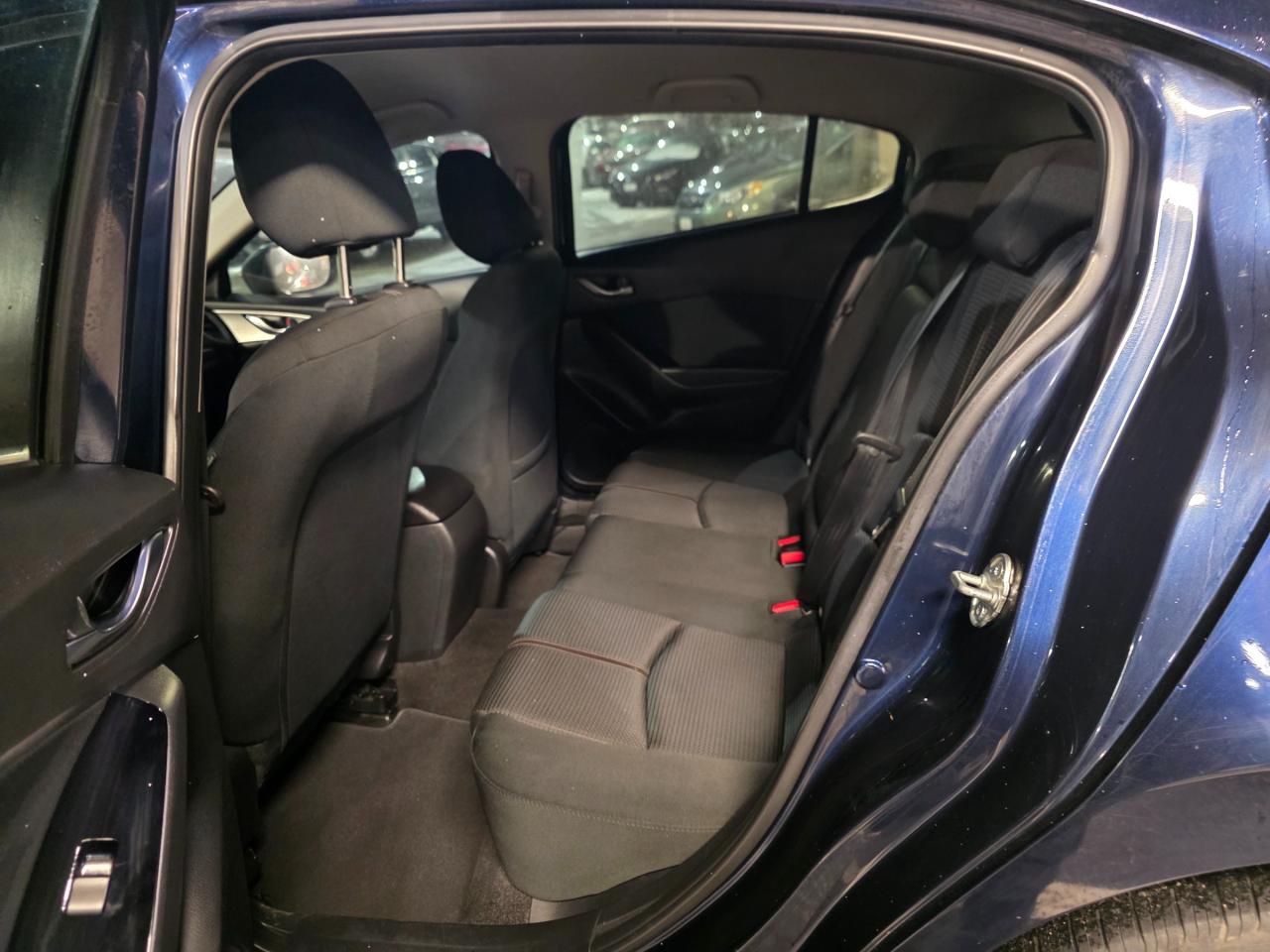 2017 Mazda MAZDA3 GS Heated Steering | Heated Seats | Back up Camera | Bluetooth Photo