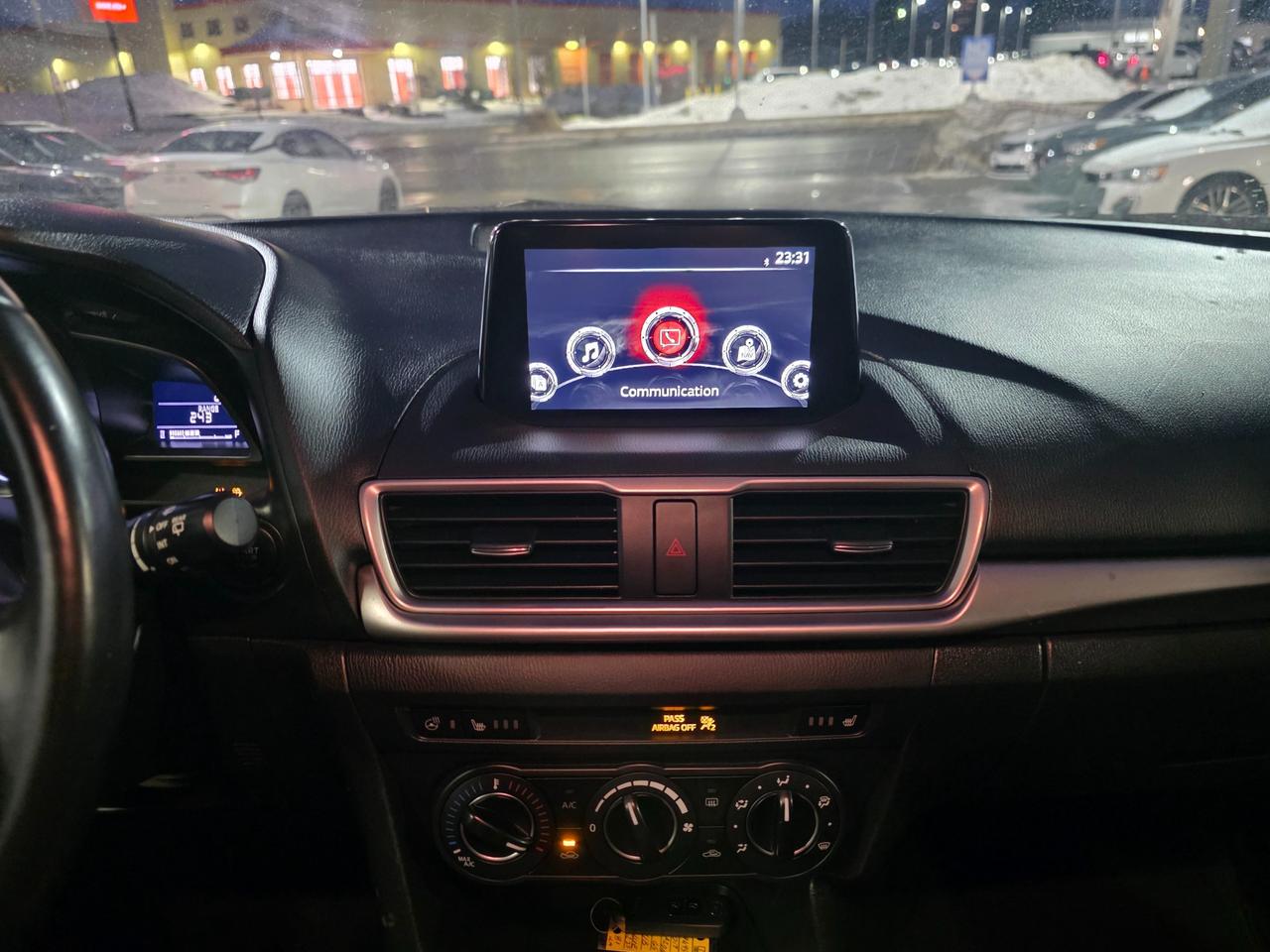 2017 Mazda MAZDA3 GS Heated Steering | Heated Seats | Back up Camera | Bluetooth Photo