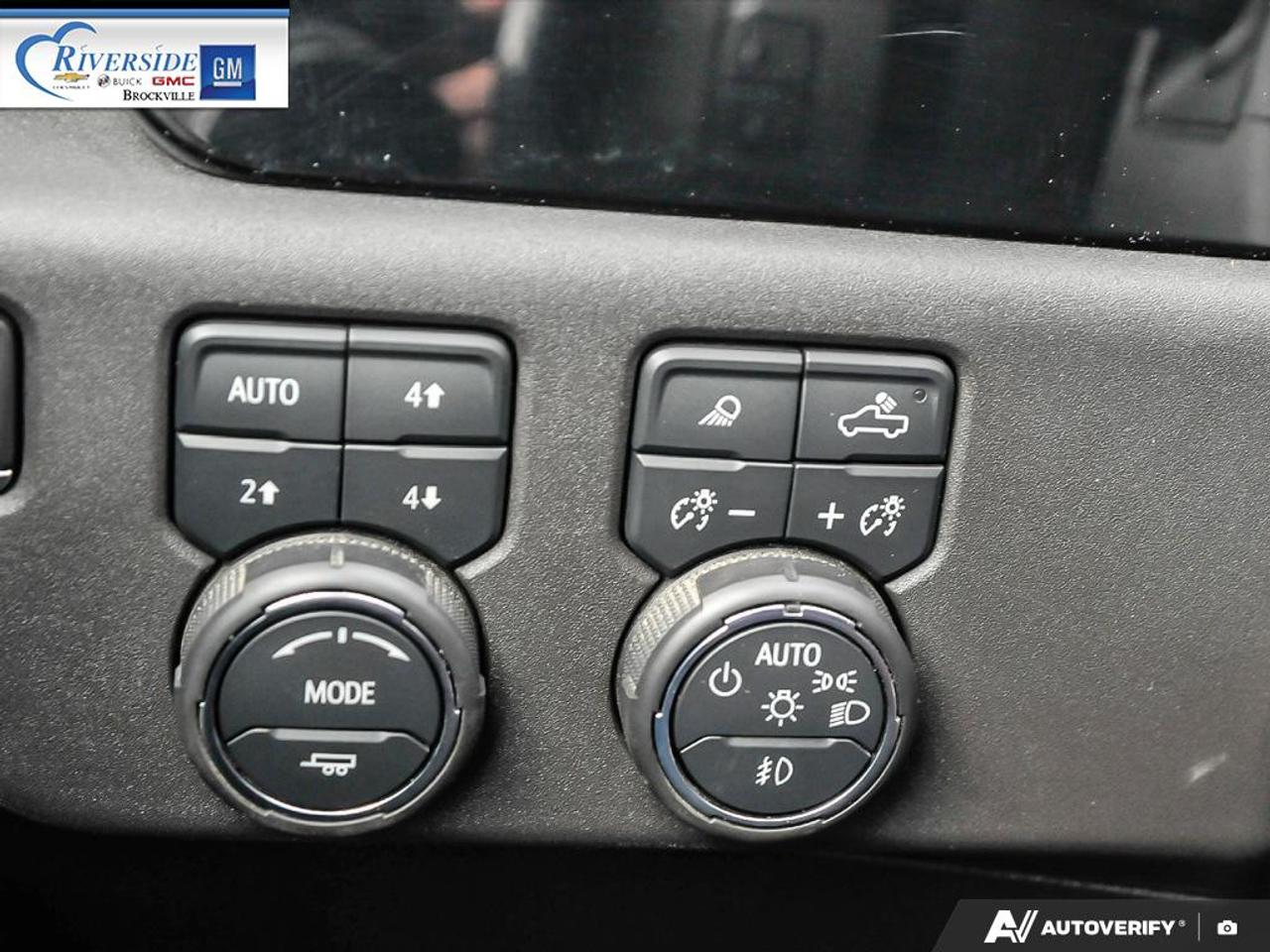 2023 Chevrolet Silverado 1500 RST Photo