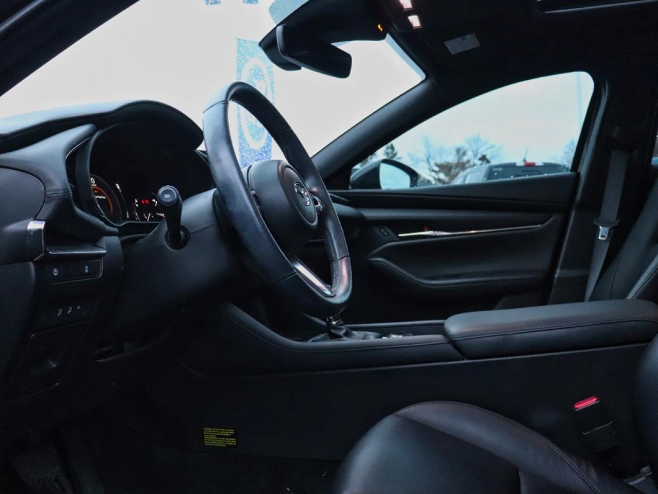 2019 Mazda MAZDA3 Sport GS w LUX PKG | 2.5L | ROOF | MEM SEATS | HTD STR W Photo