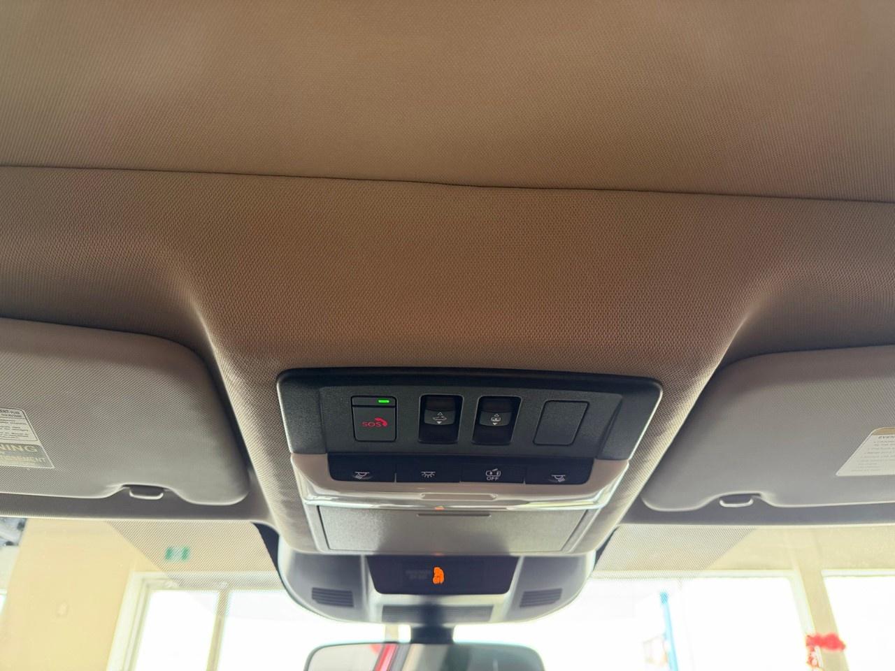 2025 Nissan Rogue SV Photo