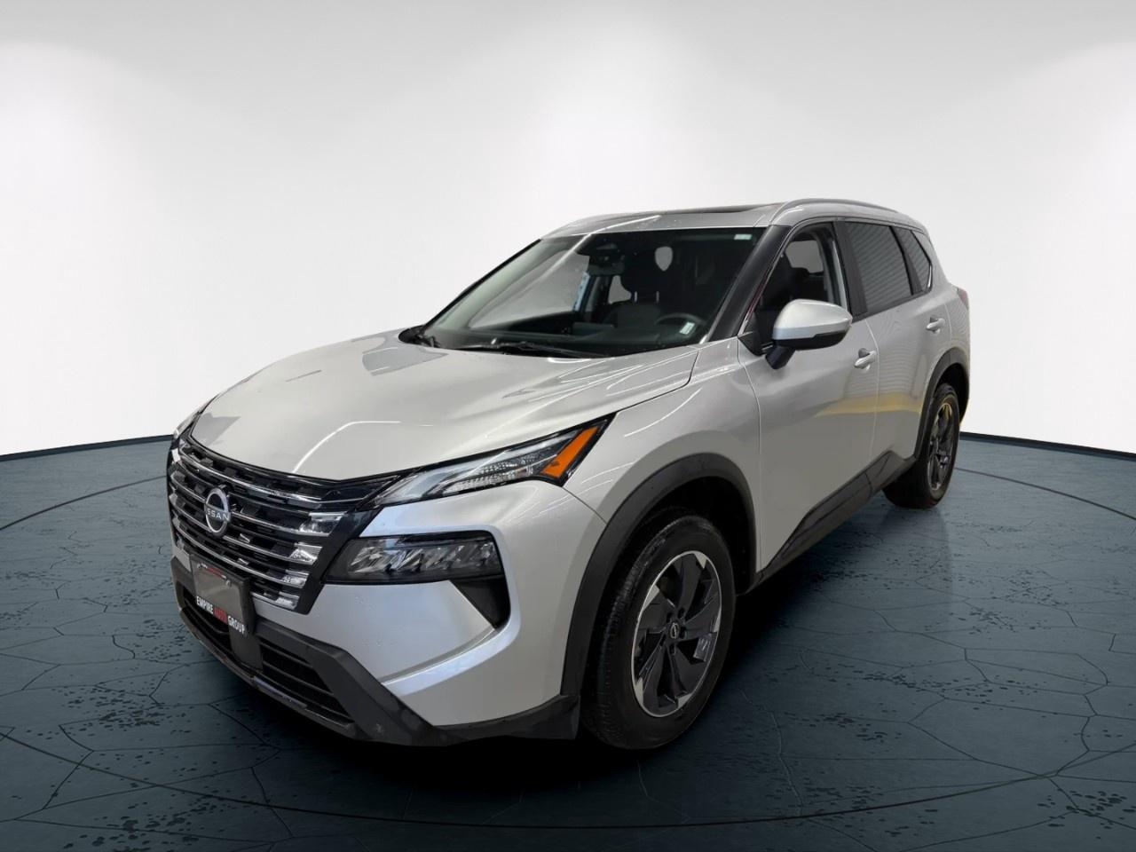 2025 Nissan Rogue SV Photo