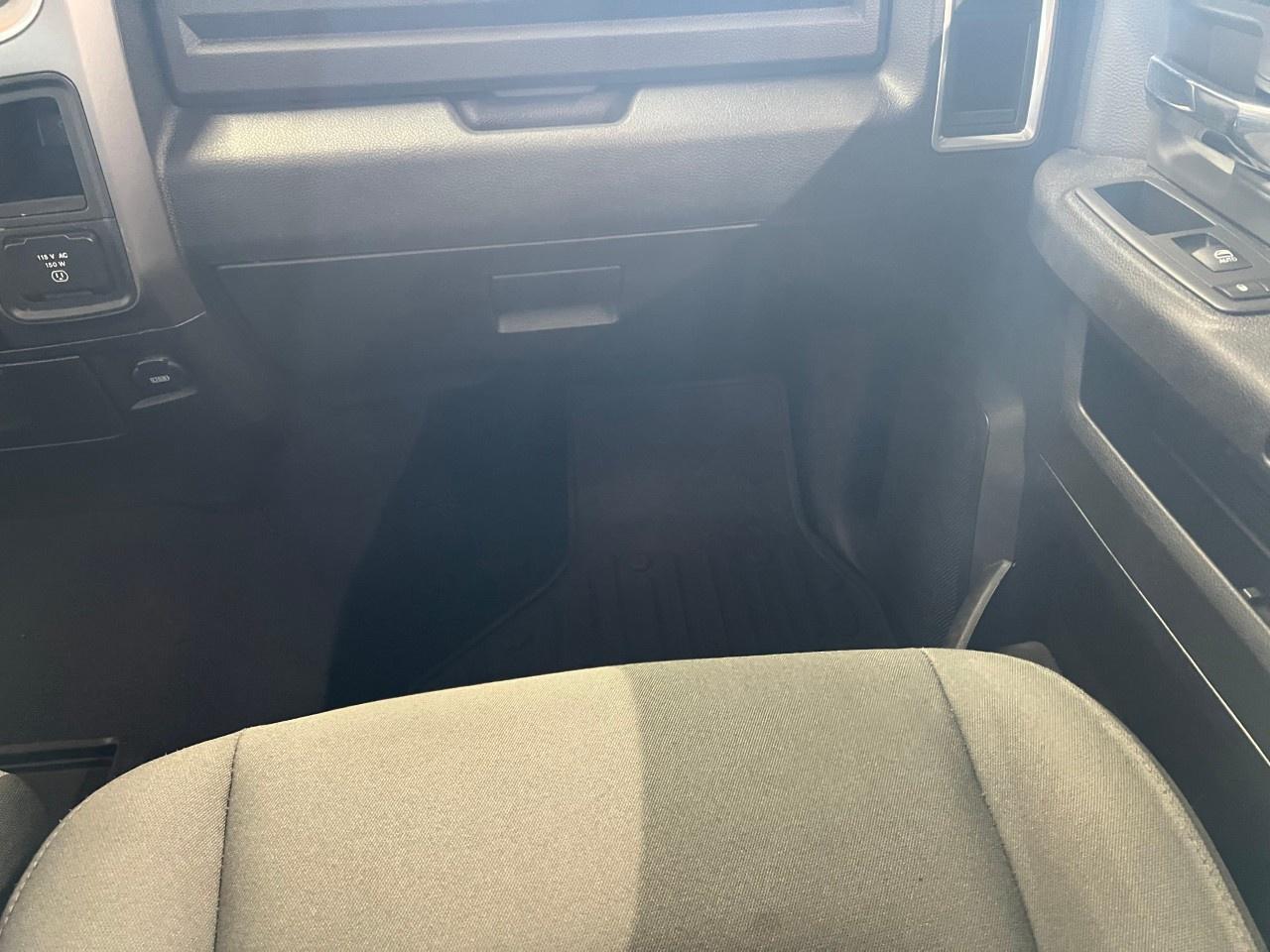 2023 RAM 1500 TRADESMAN Photo