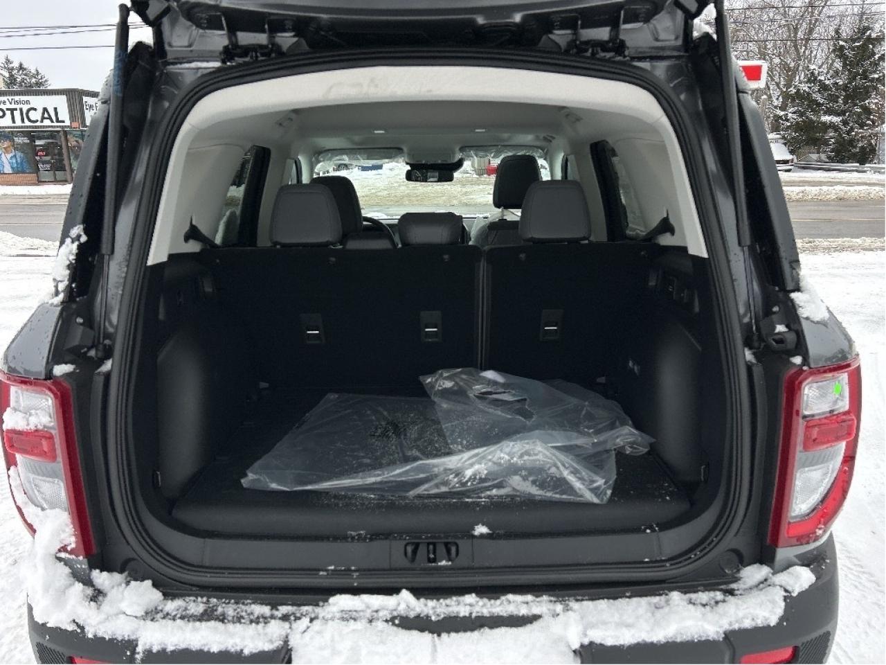 2025 Ford Bronco Sport BADLANDS 4x4 400A Photo