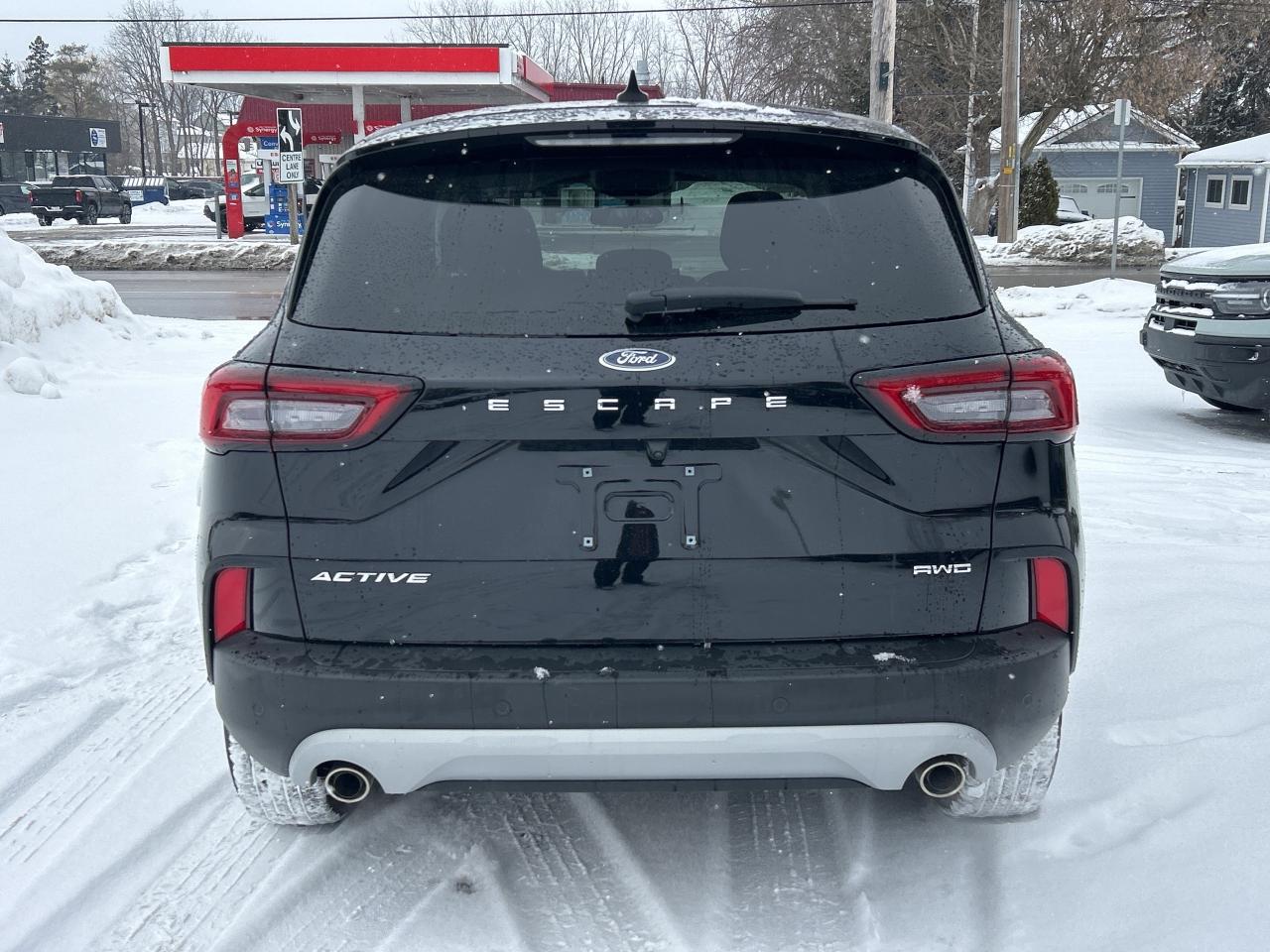 2024 Ford Escape Active AWD Photo3