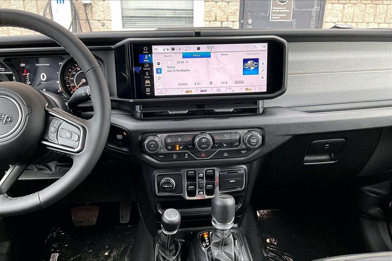 2026 Jeep Gladiator NIGHTHAWK | Leather | Hardtop | Conv Grp | LED's Photo