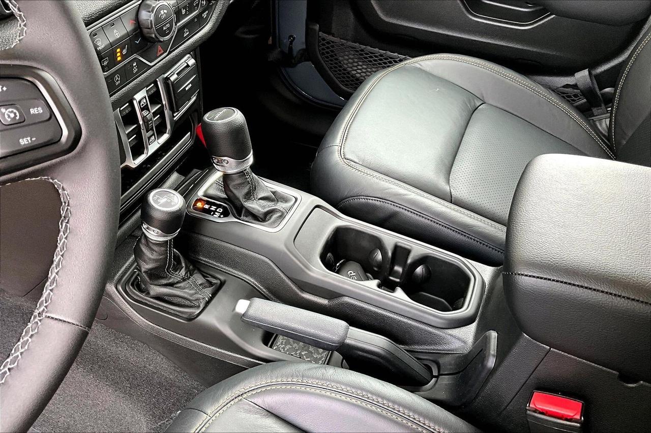 2026 Jeep Gladiator NIGHTHAWK | Leather | Hardtop | Conv Grp | LED's Photo