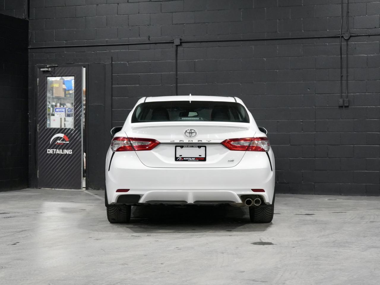 2019 Toyota Camry SE /ROOF/CARPLAY/COLLISION AVOIDANCE/NO ACCIDENTS Photo