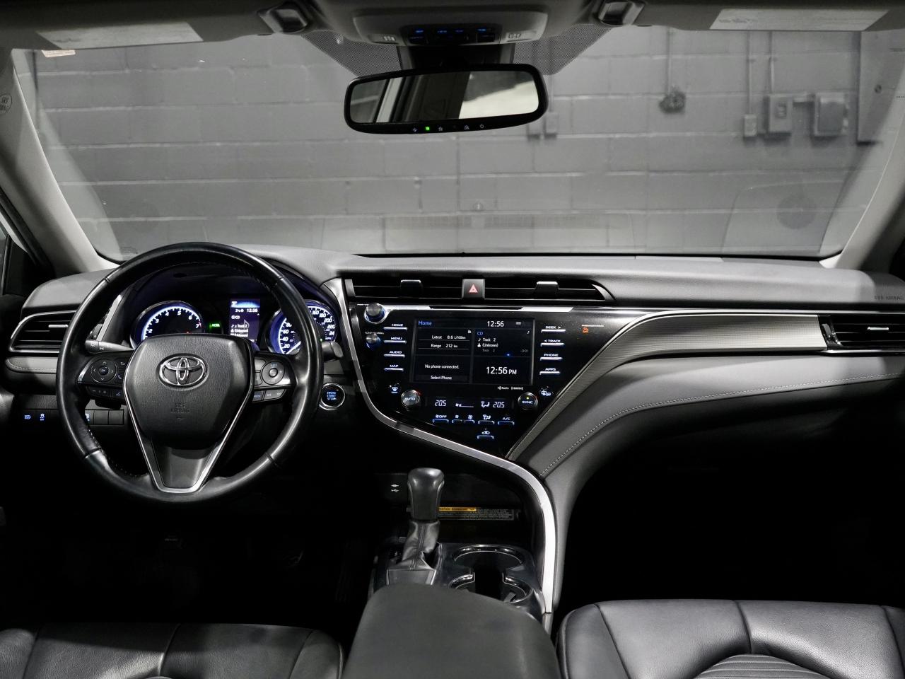 2019 Toyota Camry SE /ROOF/CARPLAY/COLLISION AVOIDANCE/NO ACCIDENTS Photo