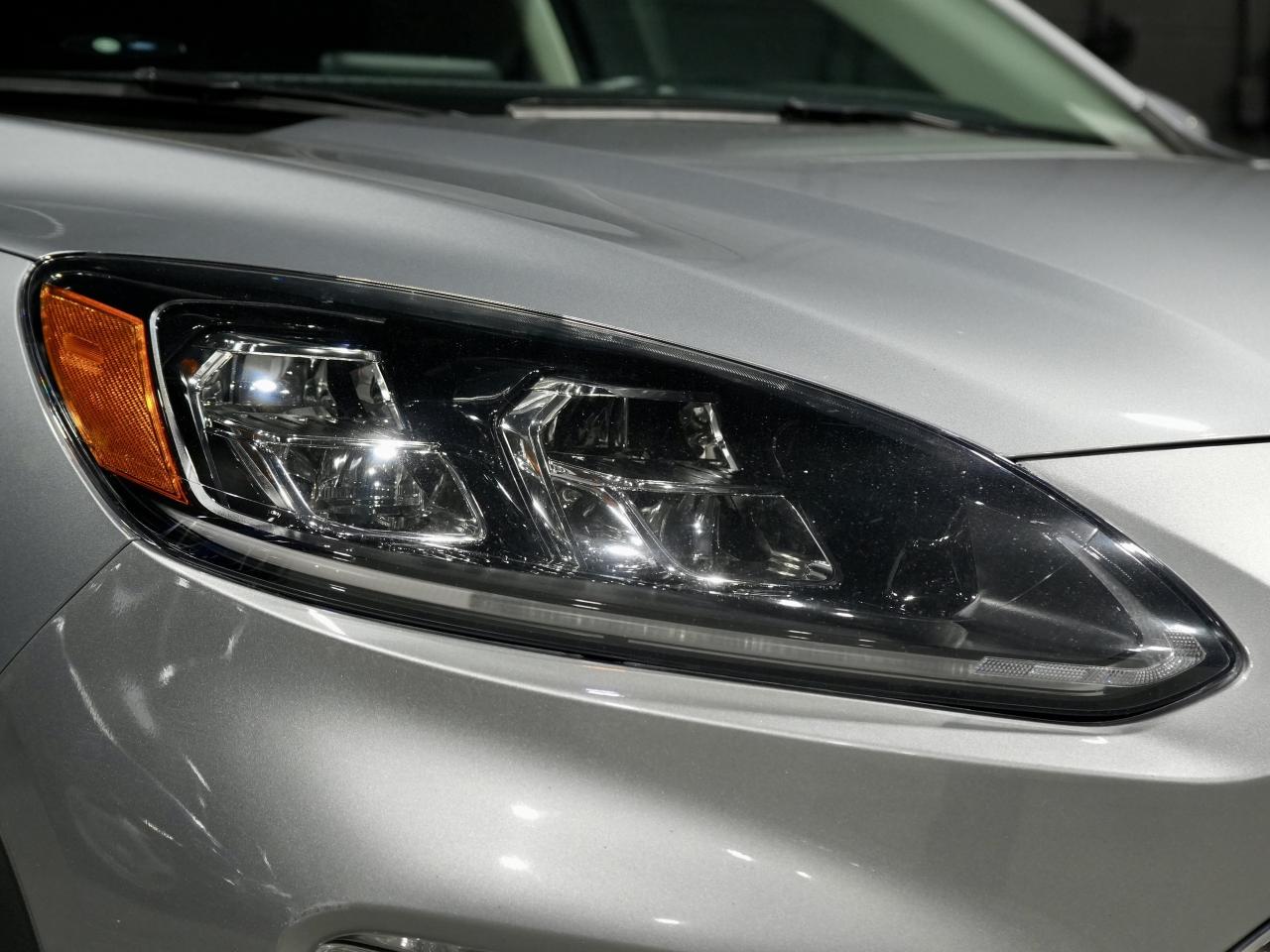 2022 Ford Escape Titanium Plug-In Hybrid/HUD/B&O/ADAPTIVE CRUISE Photo