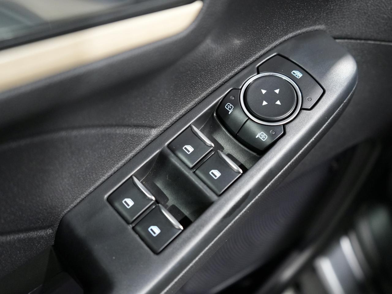 2022 Ford Escape Titanium Plug-In Hybrid/HUD/B&O/ADAPTIVE CRUISE Photo