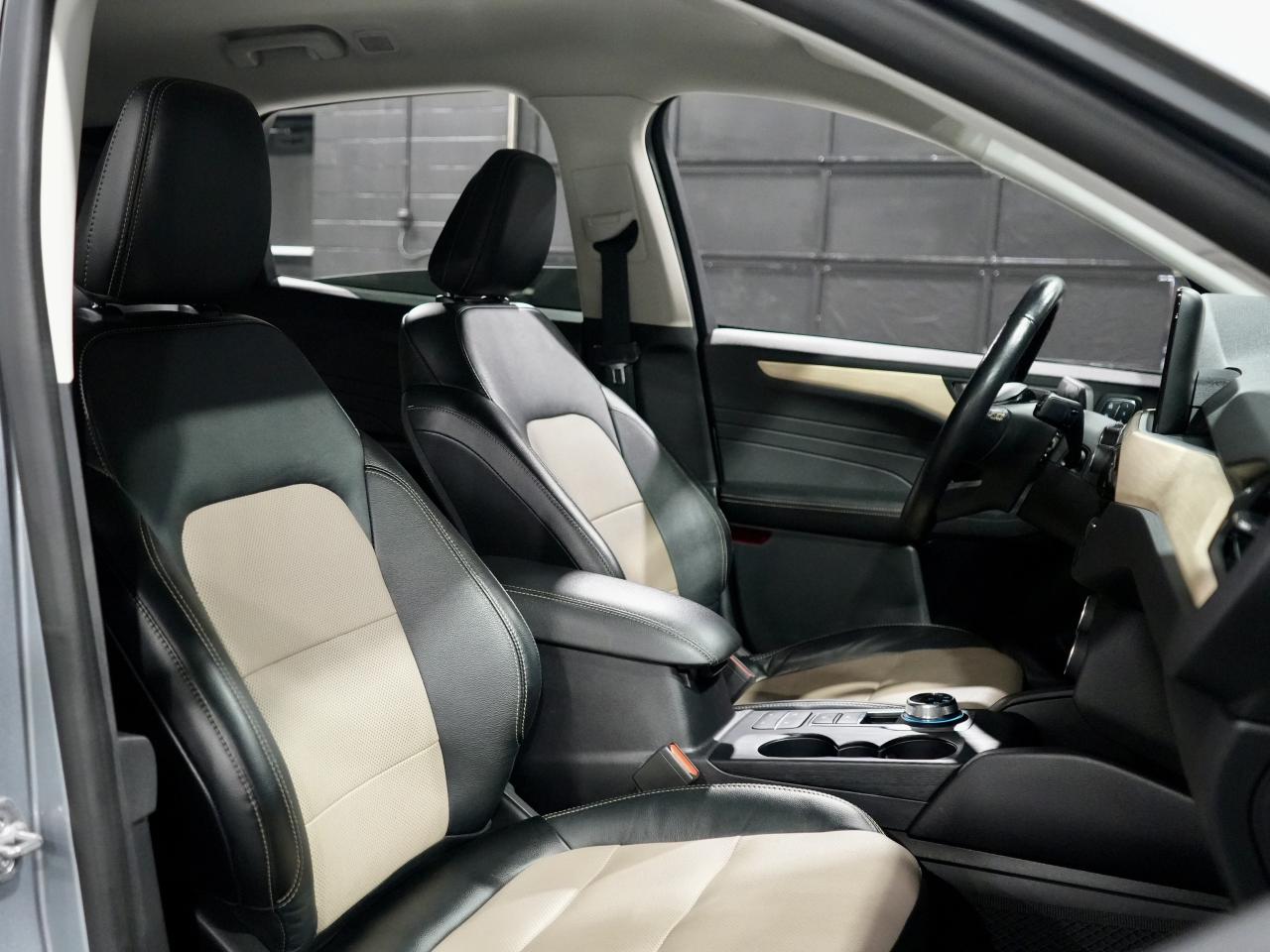 2022 Ford Escape Titanium Plug-In Hybrid/HUD/B&O/ADAPTIVE CRUISE Photo