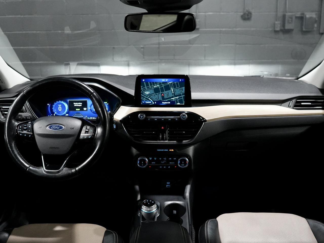 2022 Ford Escape Titanium Plug-In Hybrid/HUD/B&O/ADAPTIVE CRUISE Photo