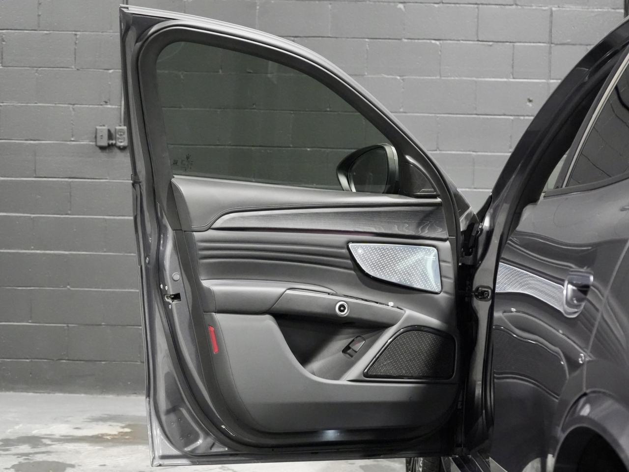 2023 Maserati Grecale Modena| CLEAN CARFAX| BELOW MARKET| READY 4 PICKUP Photo